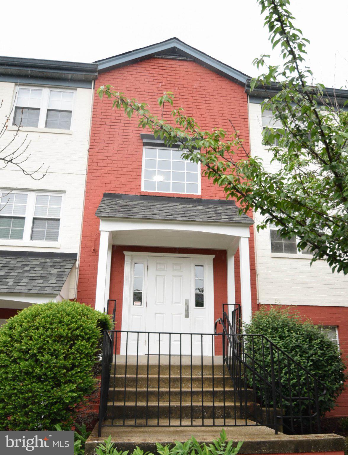 MONTPELIER VILLAGE - Residential