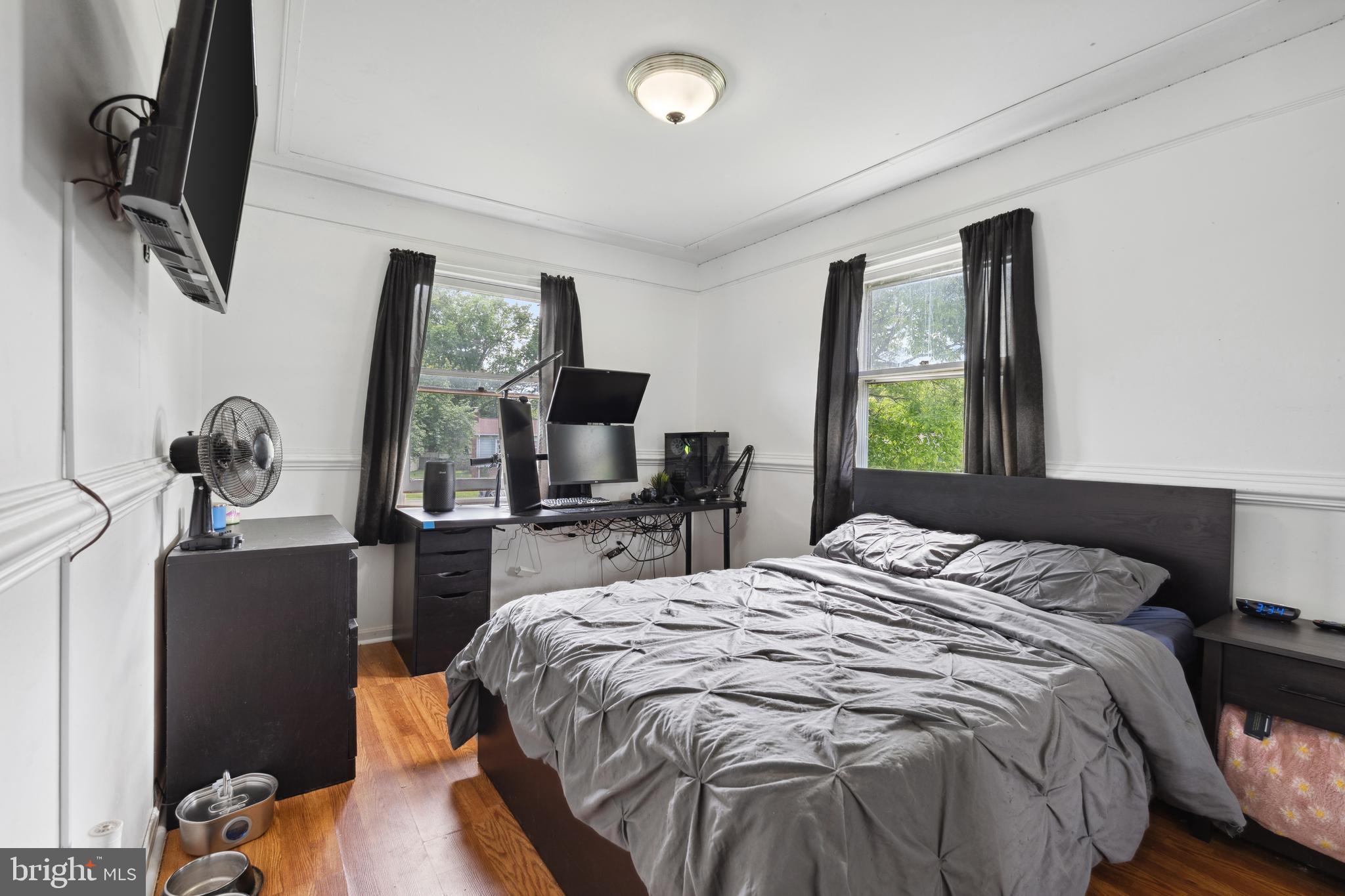 WINDSOR ESTATES - Residential