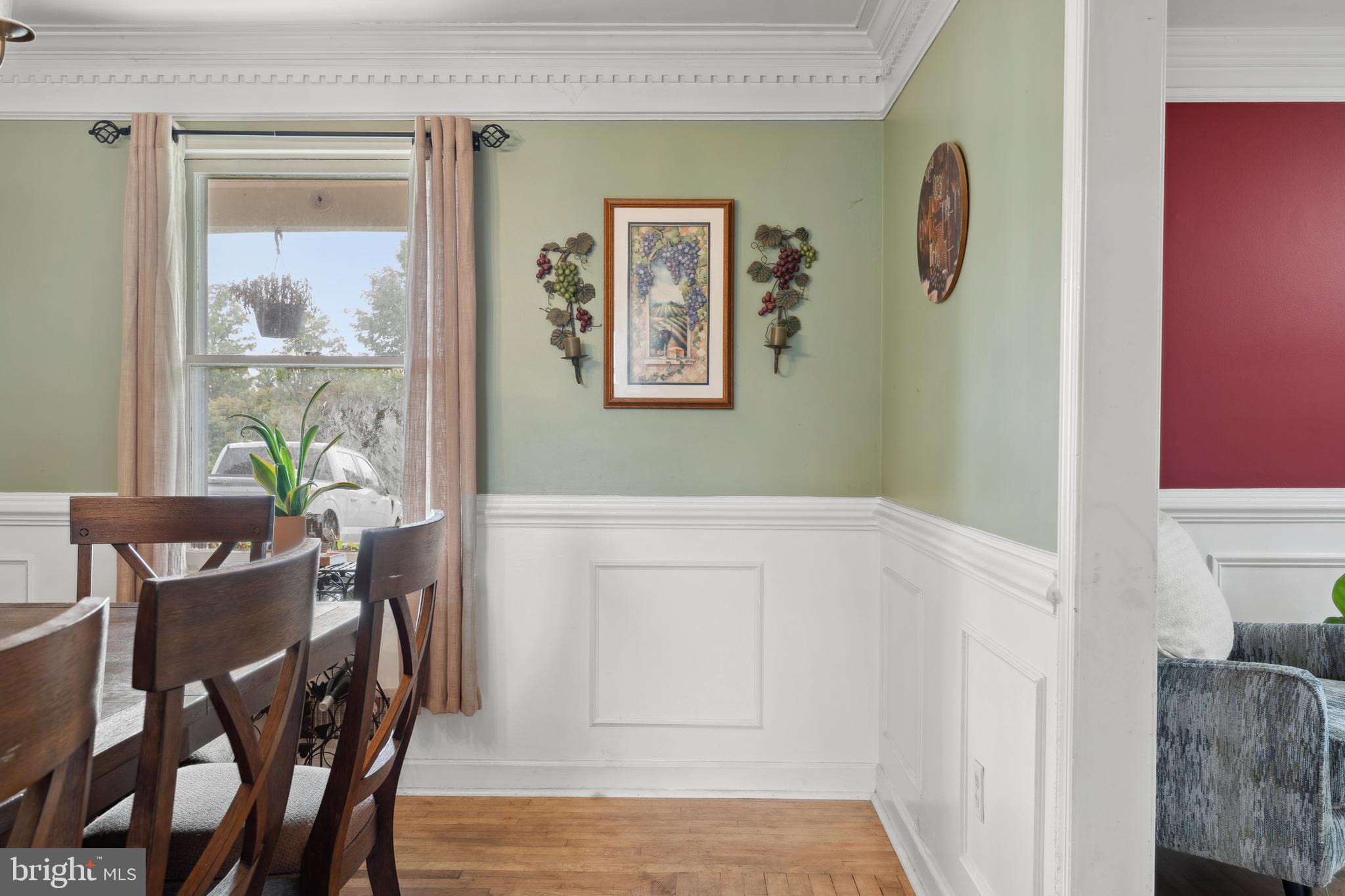 WINDSOR ESTATES - Residential