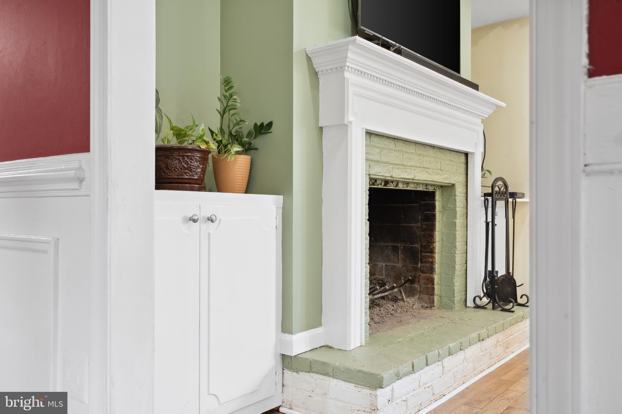 WINDSOR ESTATES - Residential