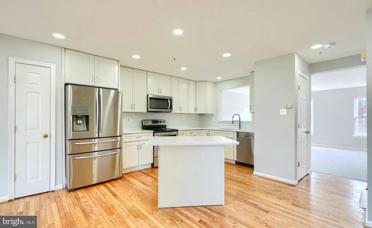 MIRAMAR LANDING - Residential