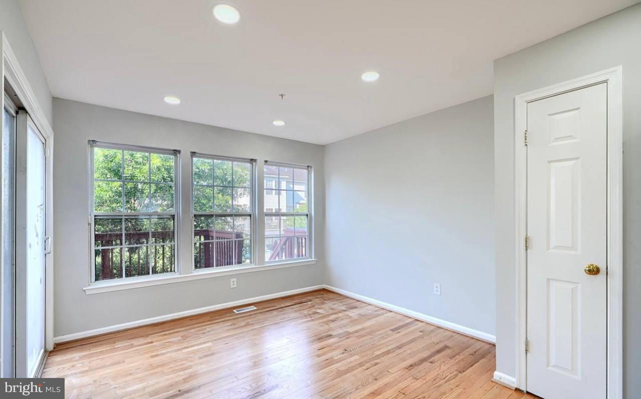 MIRAMAR LANDING - Residential
