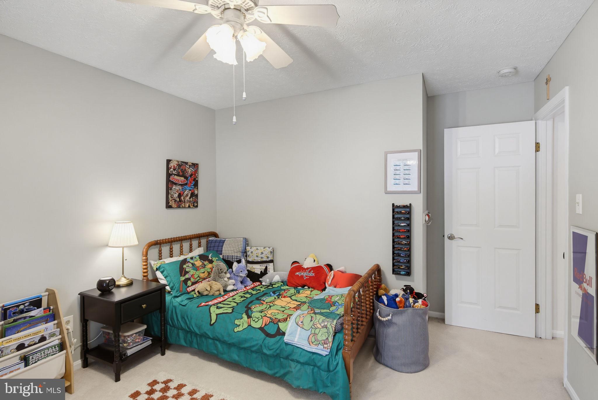 HUNTERS RUN - Residential