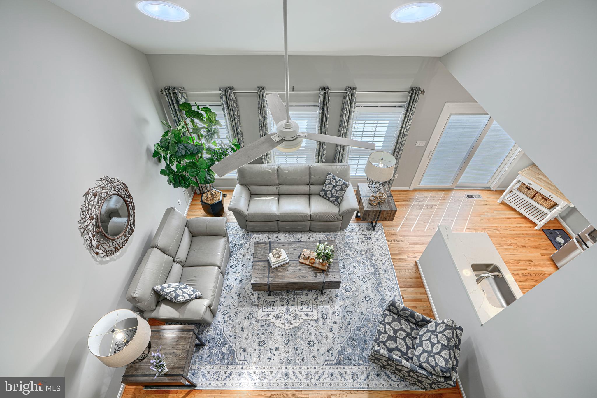 HICKORY CREST - Residential