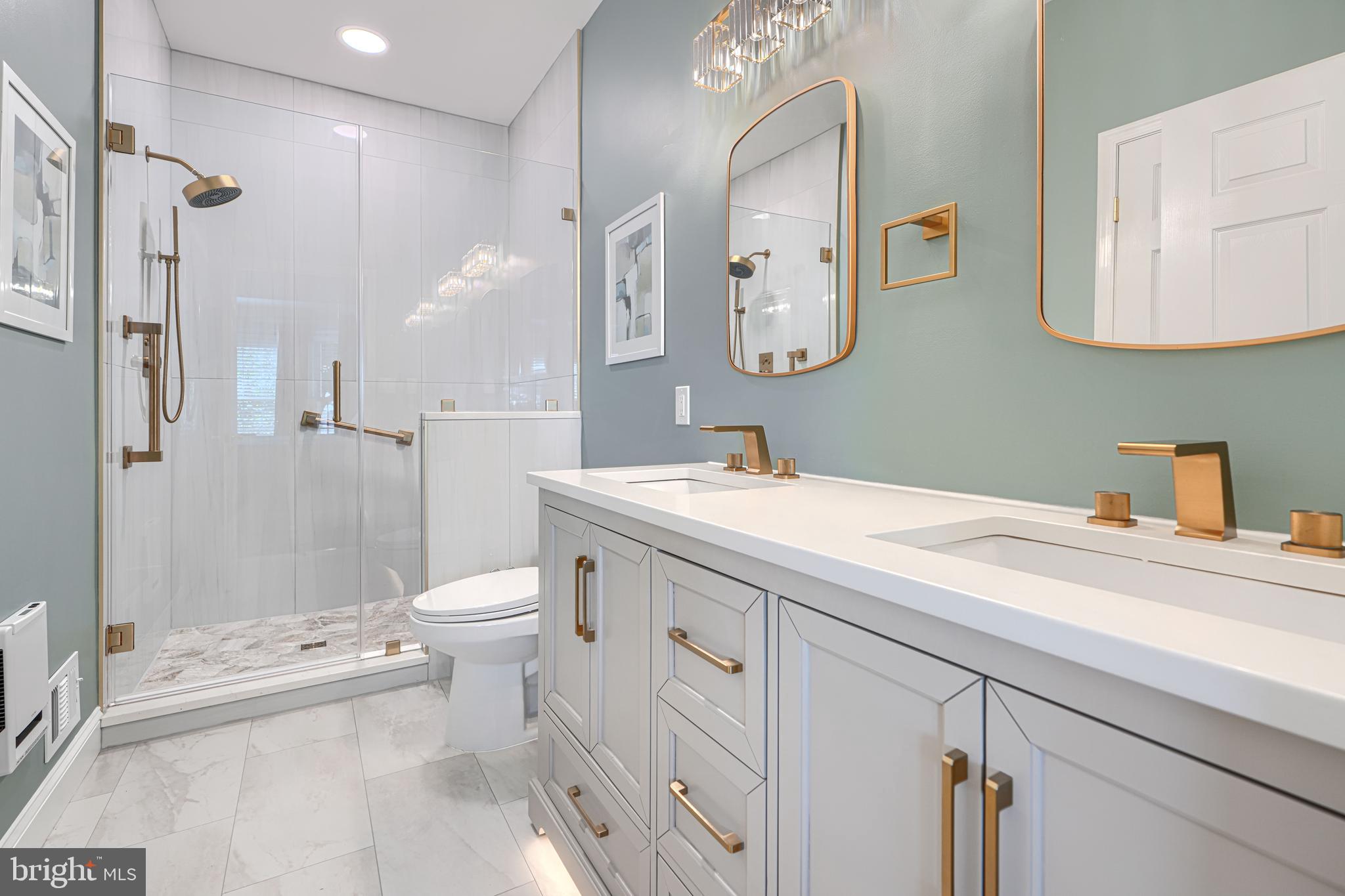 HICKORY CREST - Residential