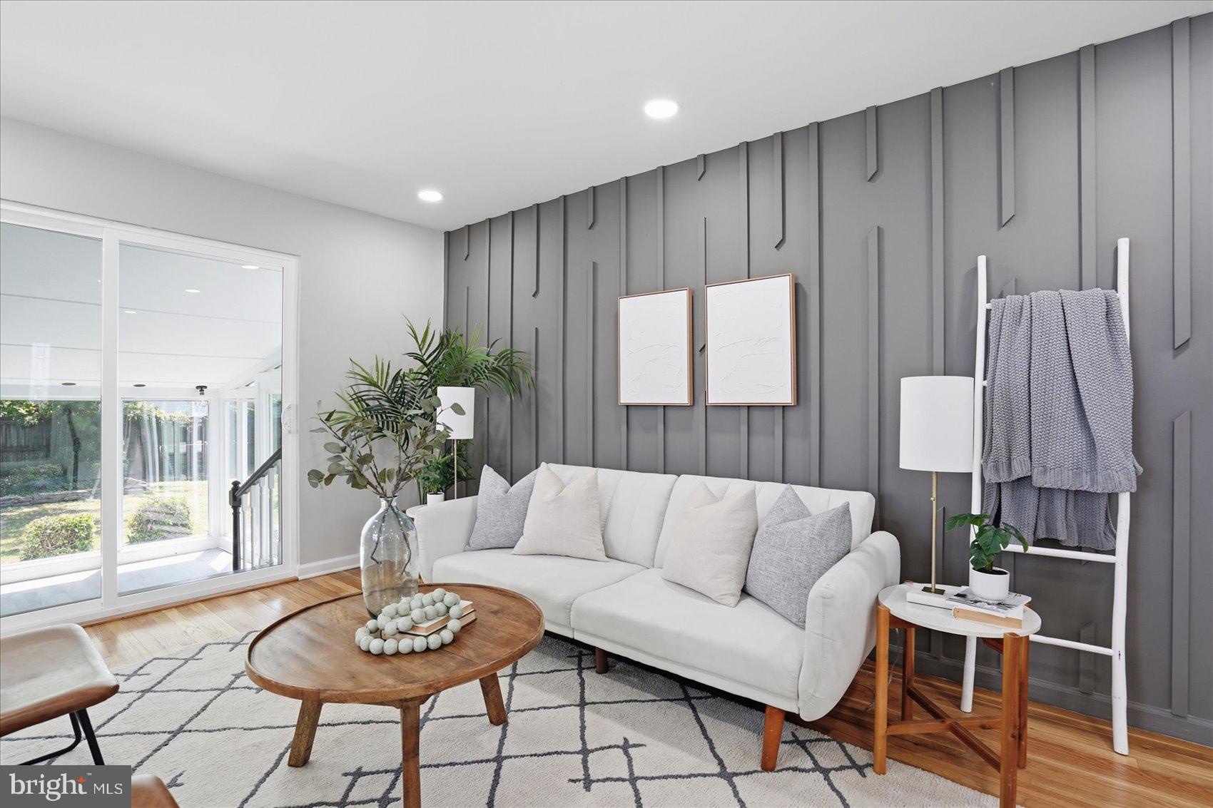 ORCHARD HILLS - Residential