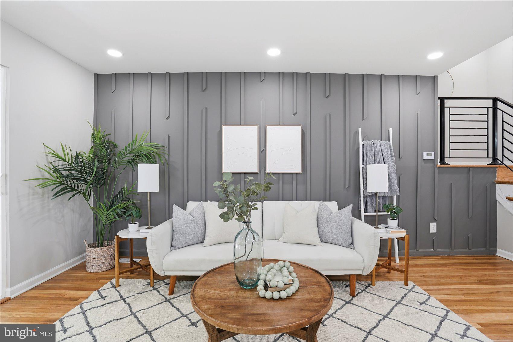 ORCHARD HILLS - Residential