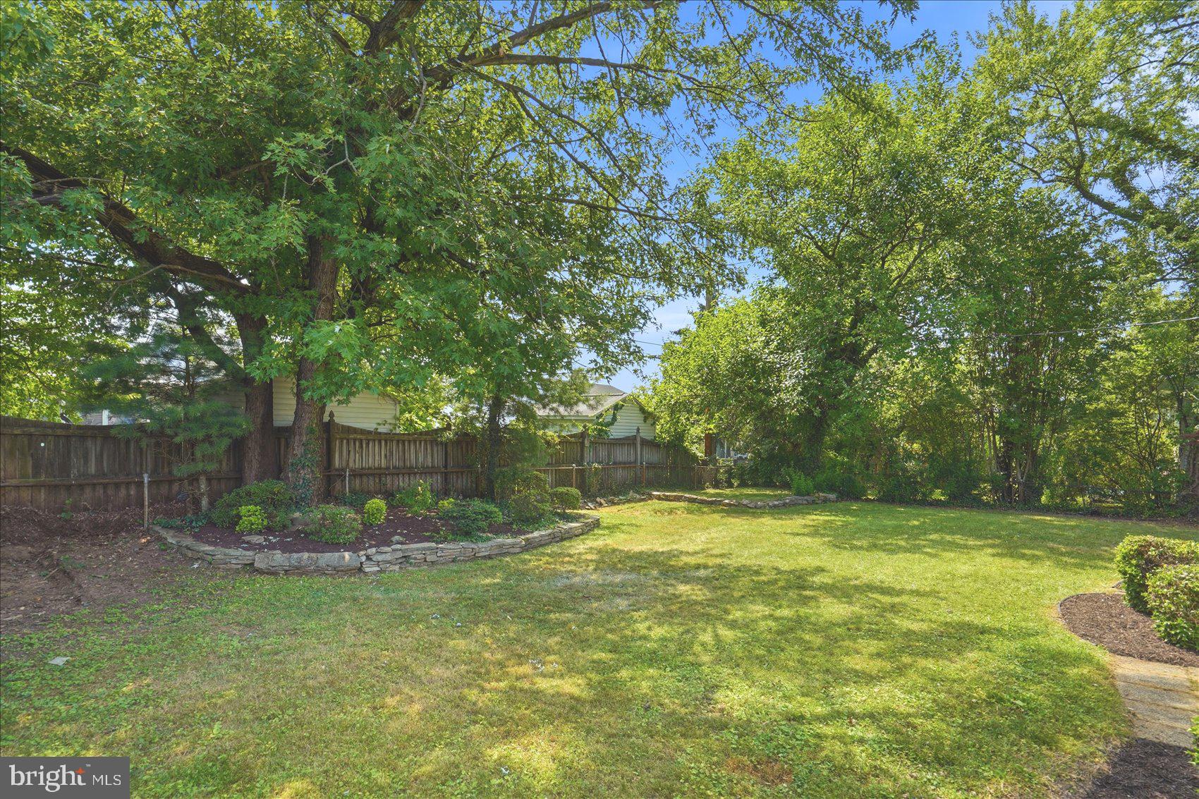 ORCHARD HILLS - Residential