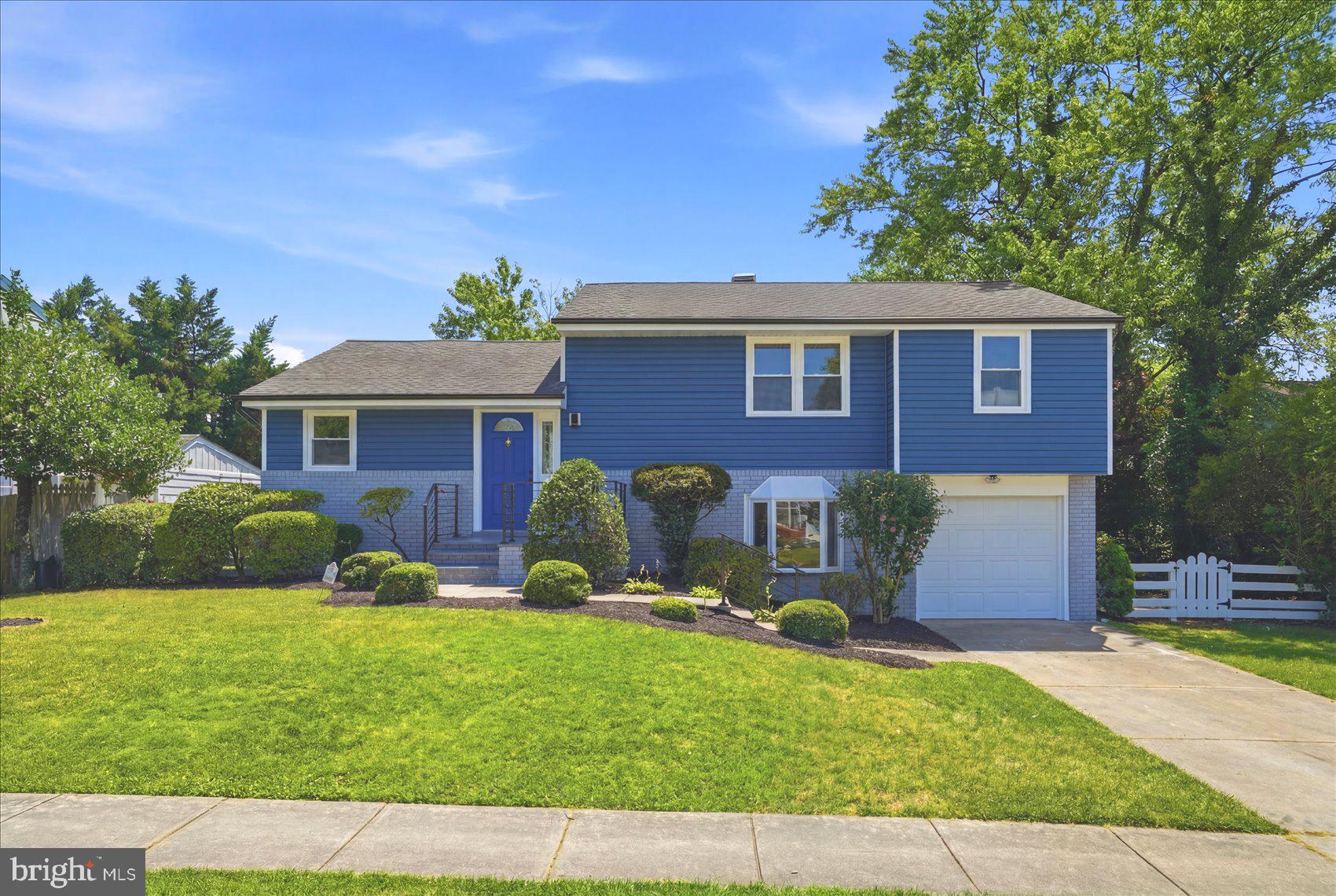 ORCHARD HILLS - Residential