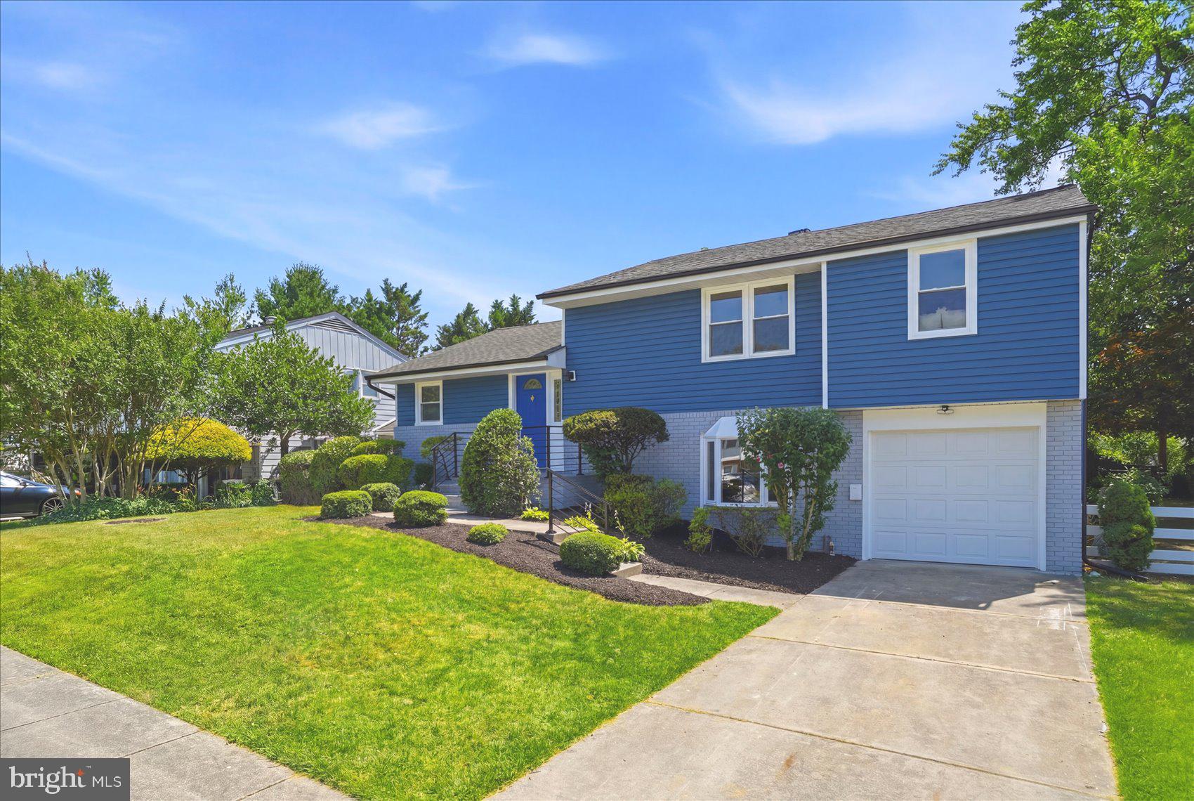 ORCHARD HILLS - Residential