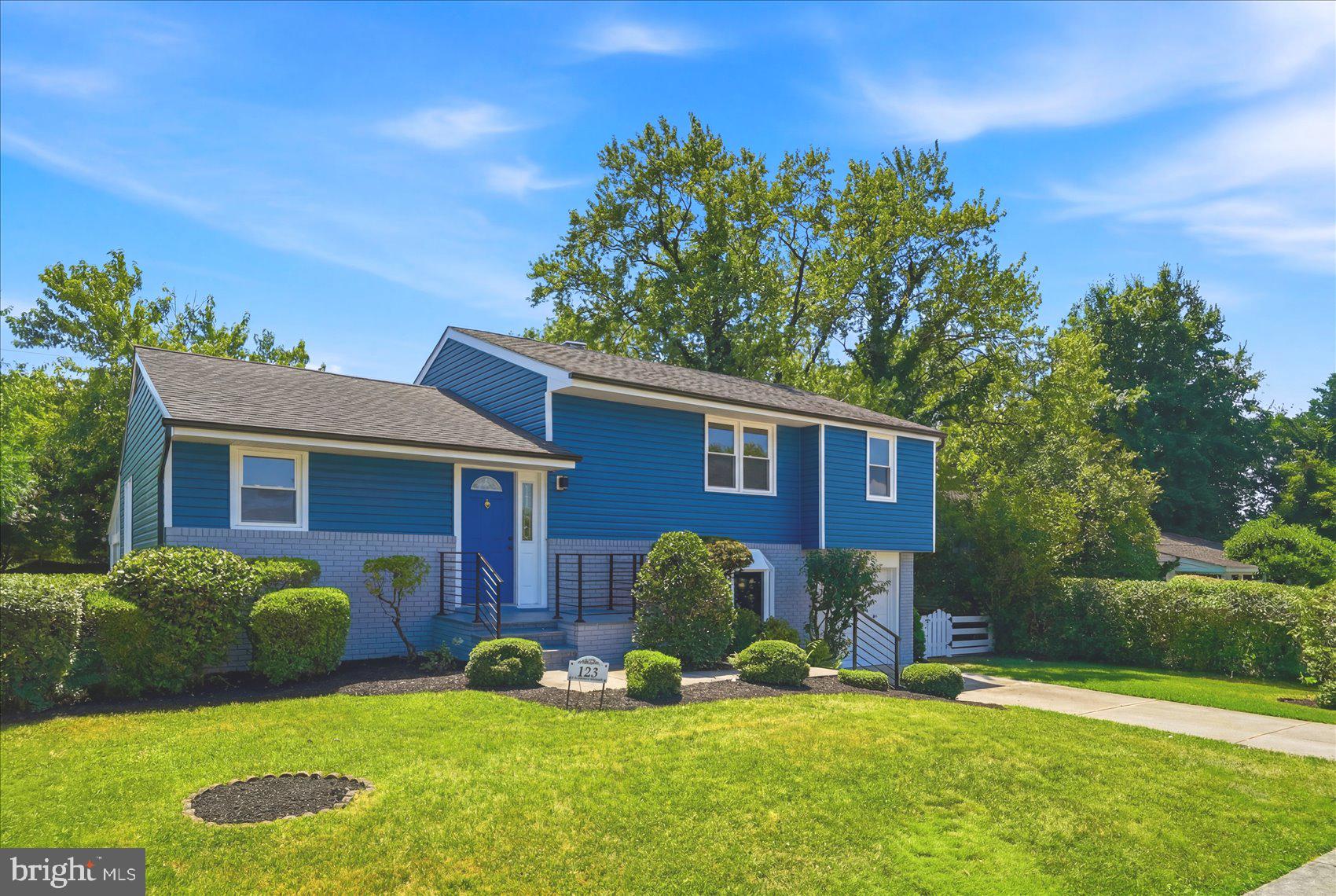 ORCHARD HILLS - Residential