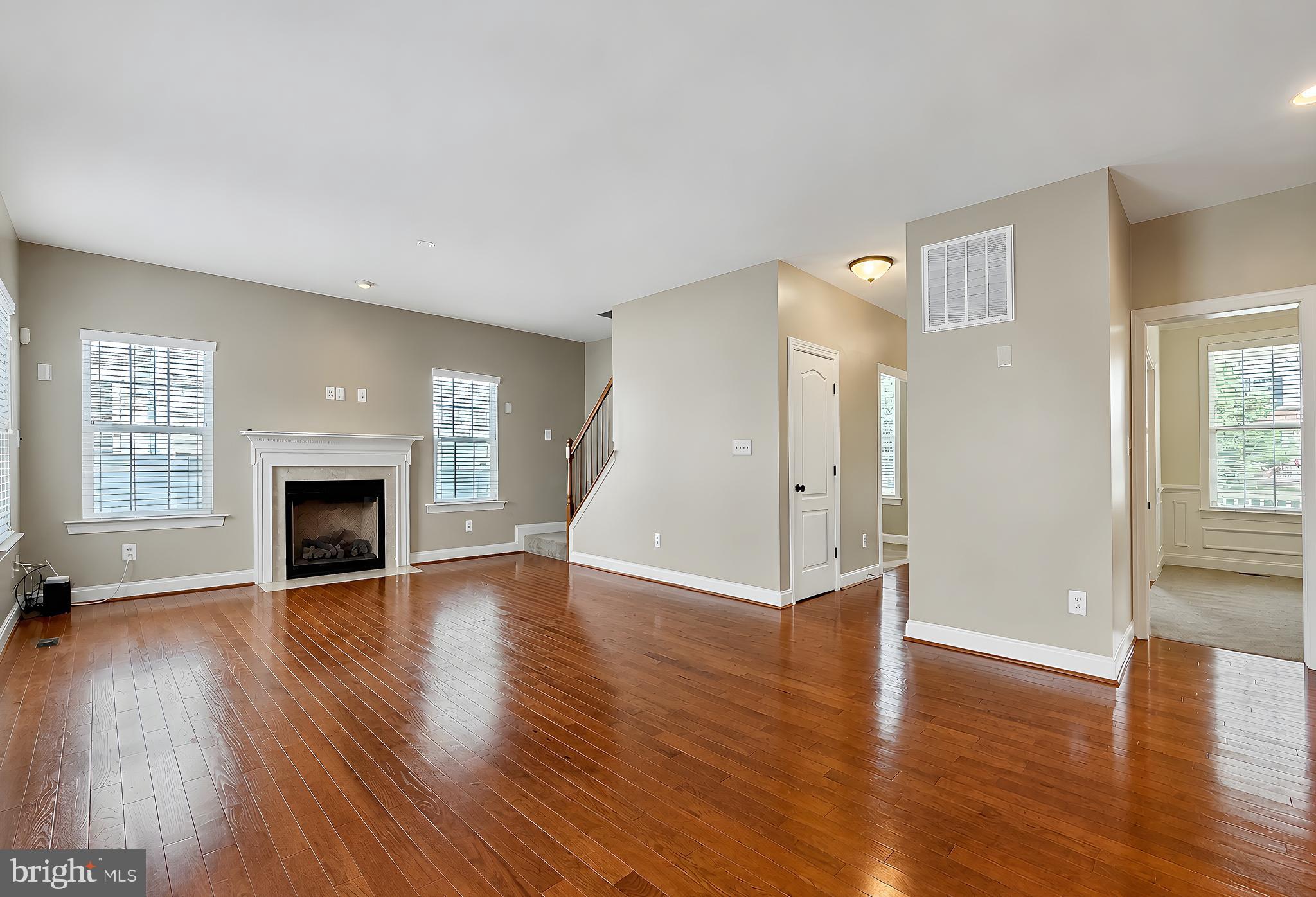LEONARDS GRANT - Residential