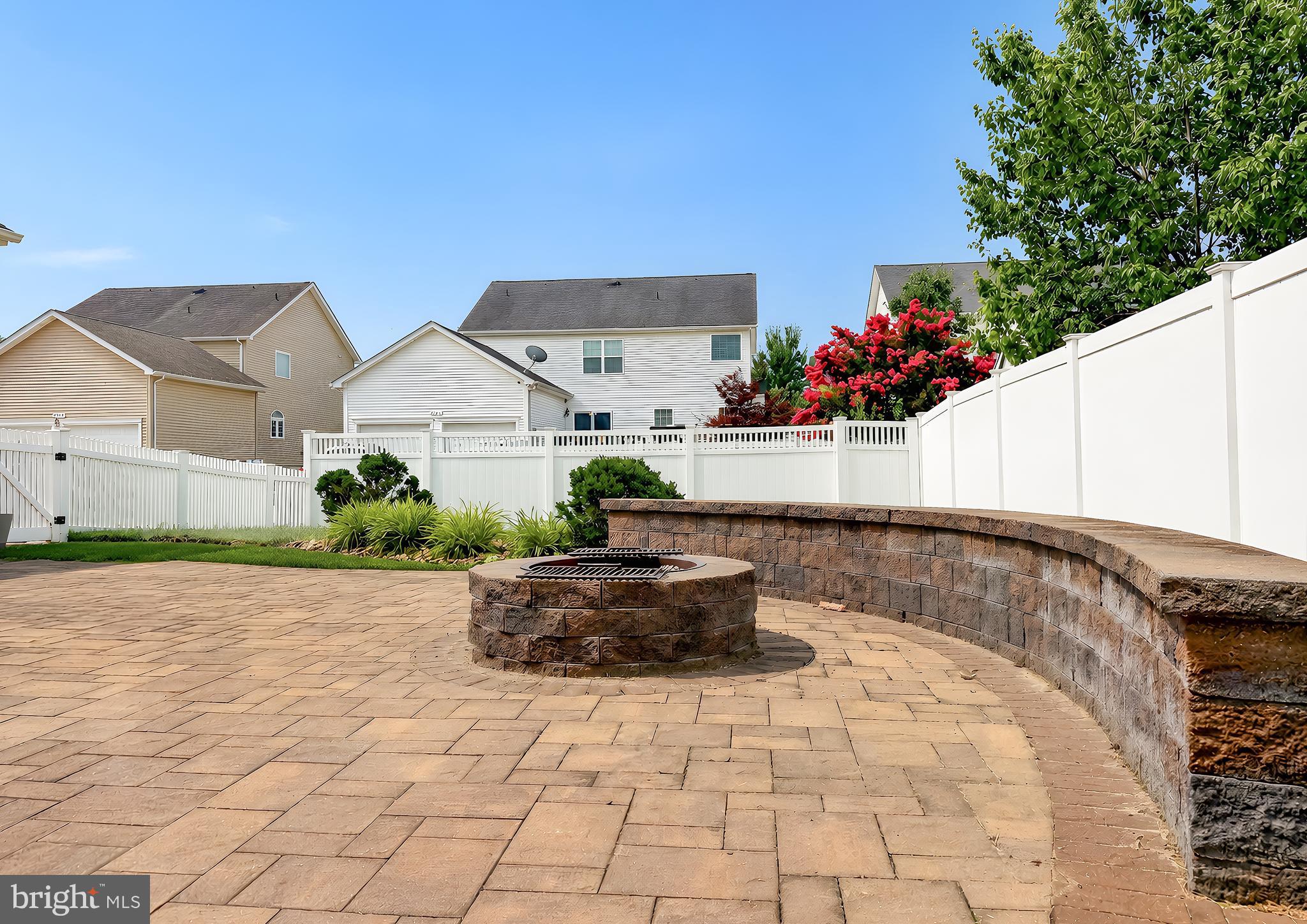 LEONARDS GRANT - Residential