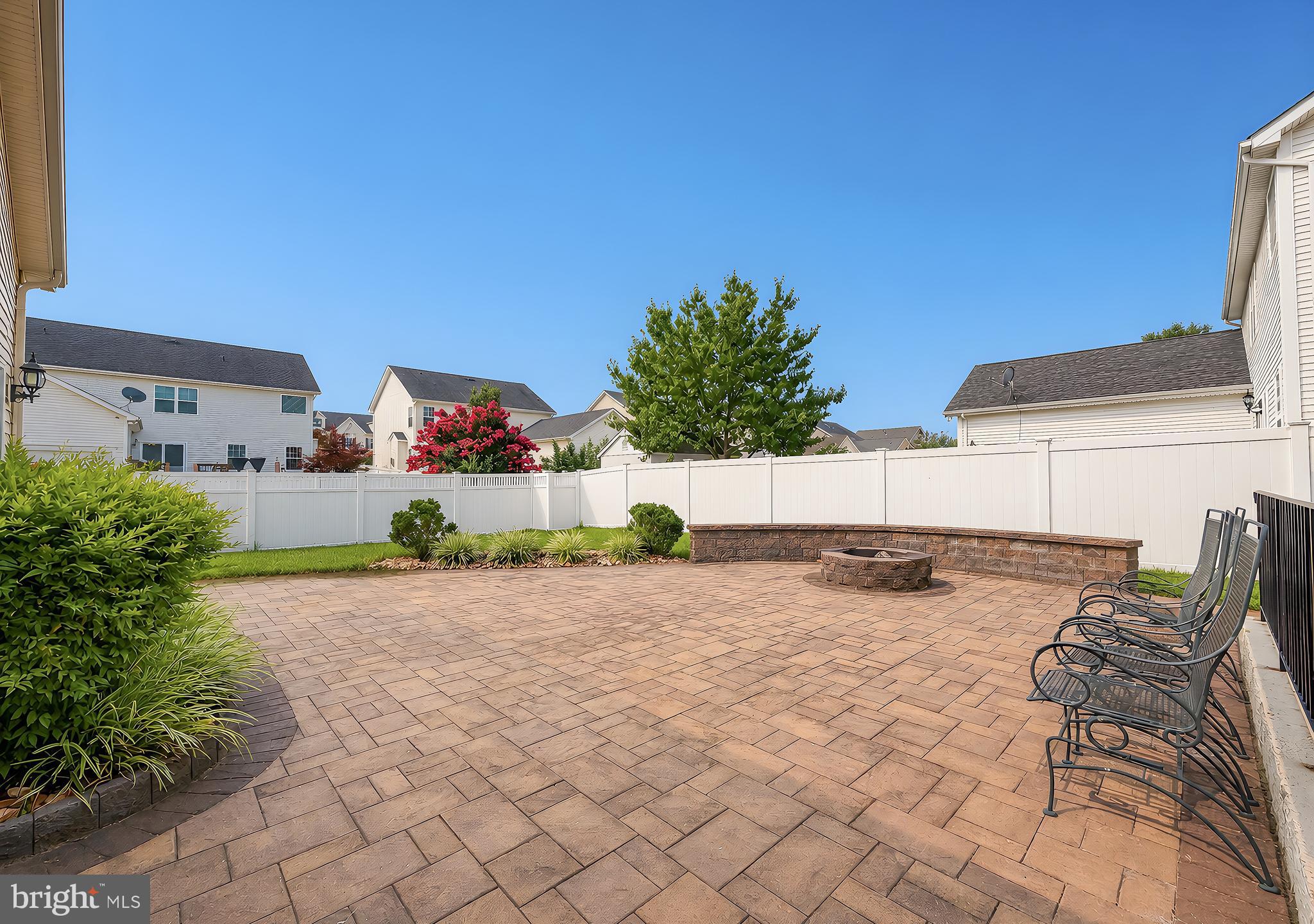 LEONARDS GRANT - Residential