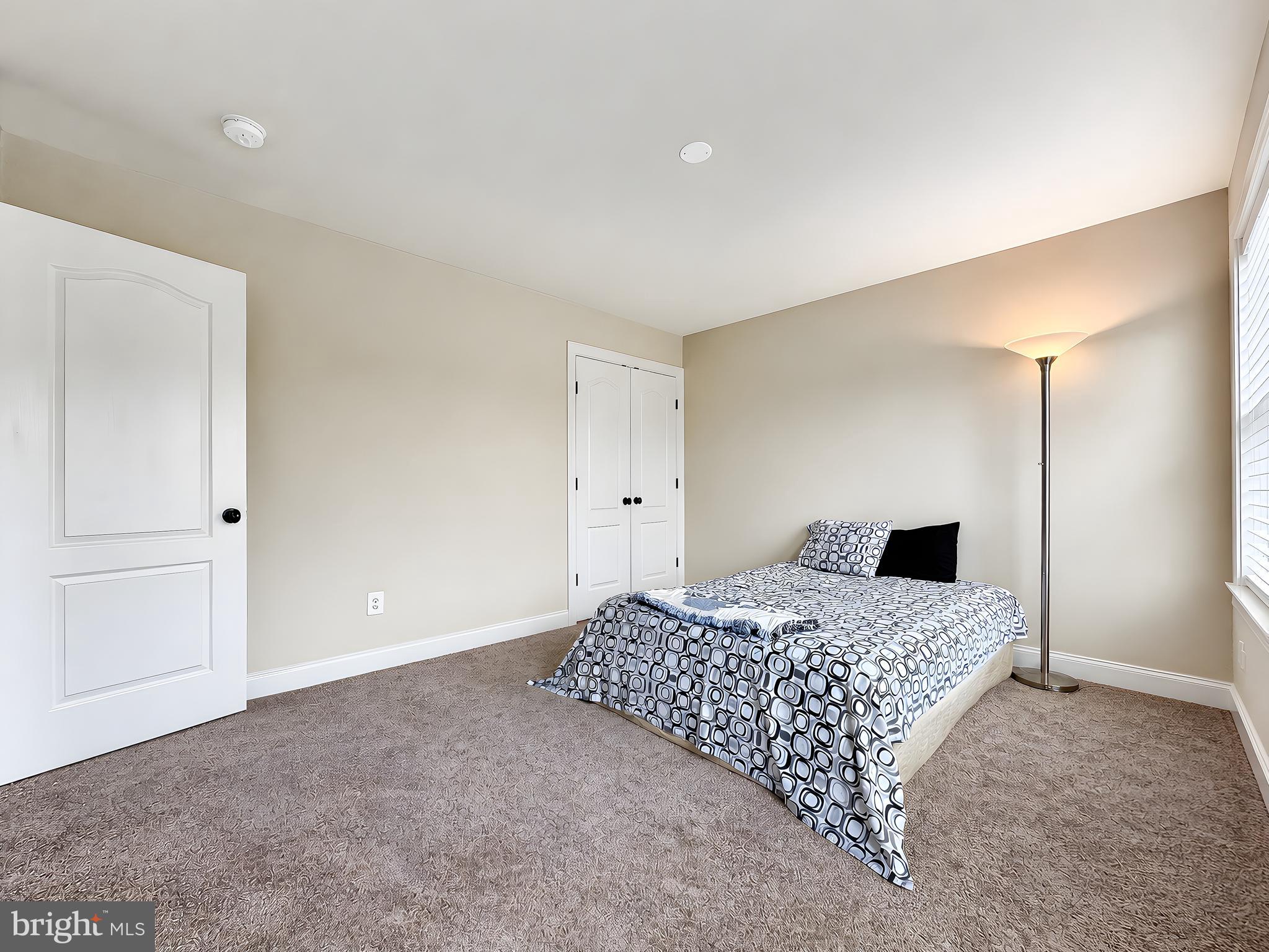 LEONARDS GRANT - Residential