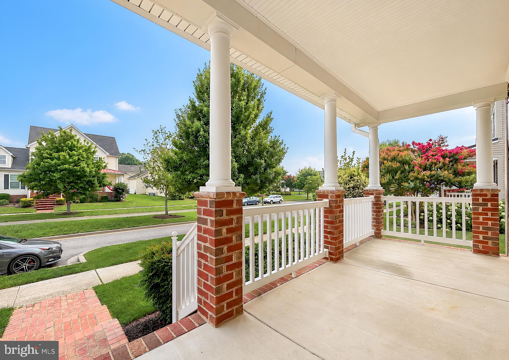 LEONARDS GRANT - Residential