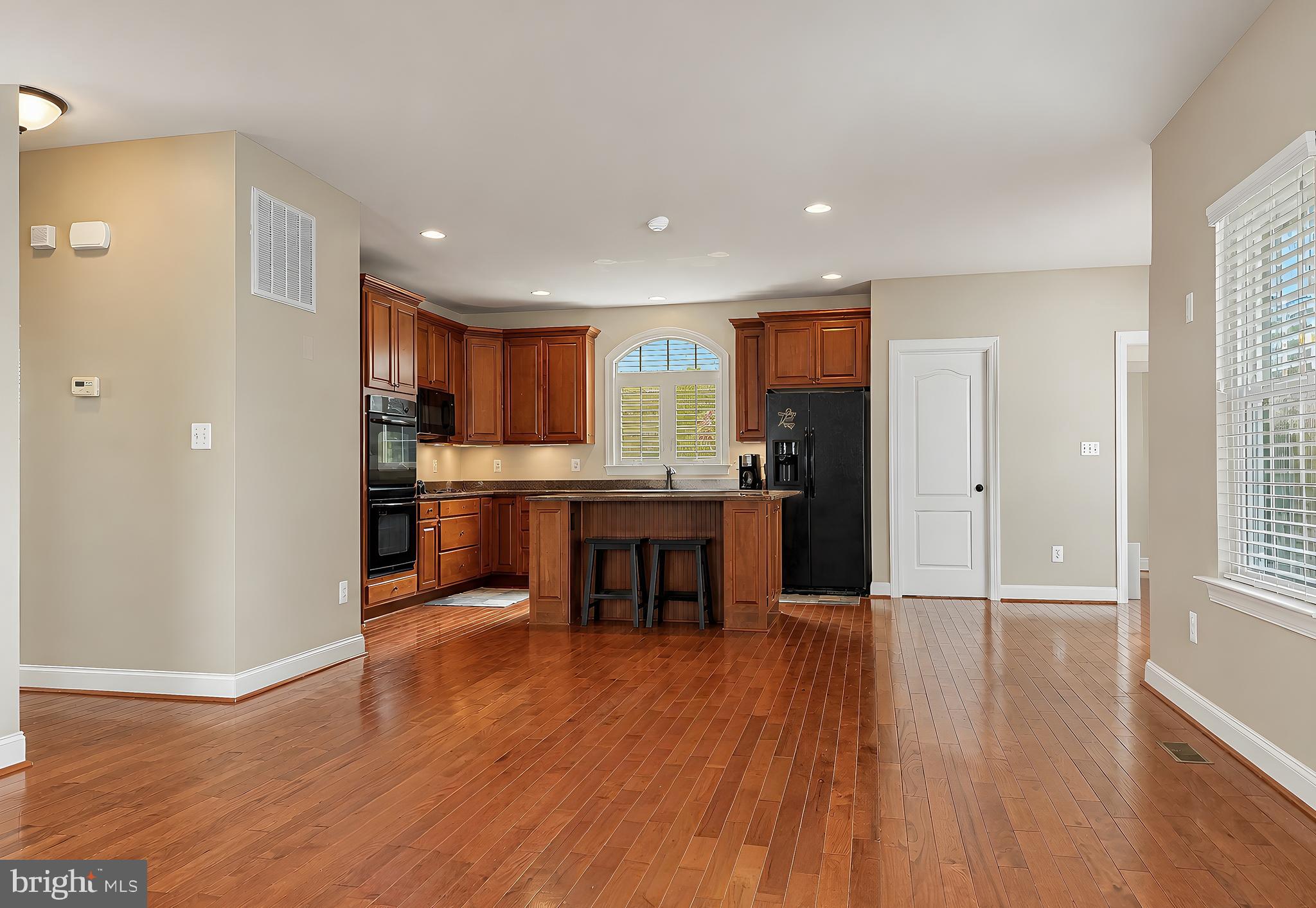 LEONARDS GRANT - Residential