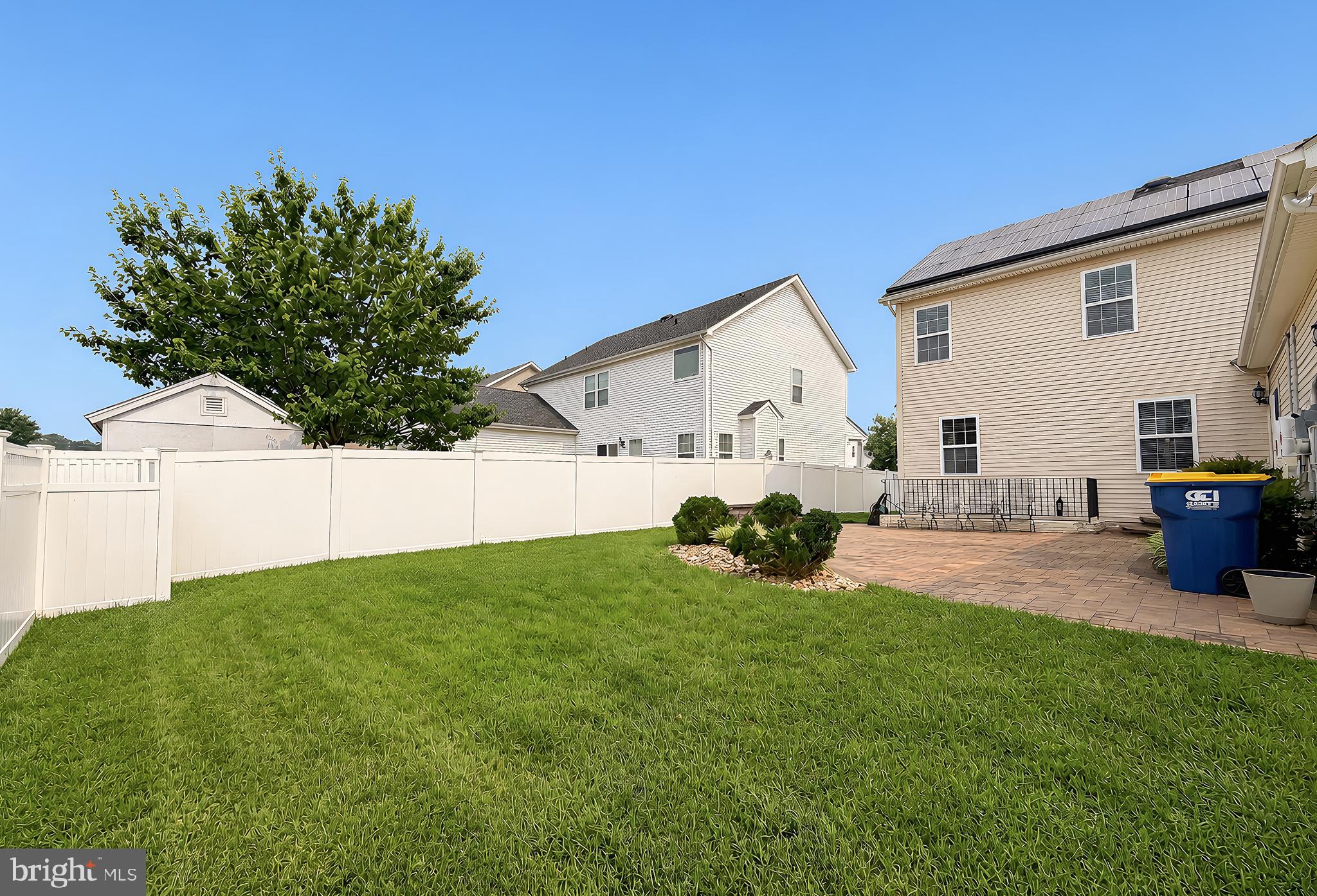 LEONARDS GRANT - Residential
