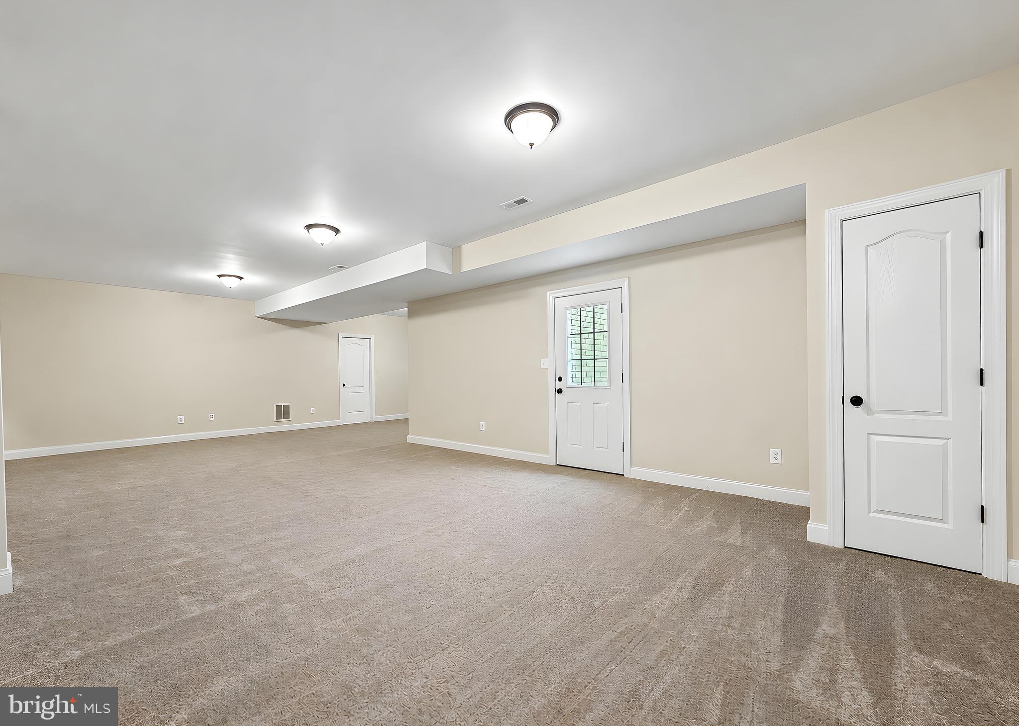 LEONARDS GRANT - Residential