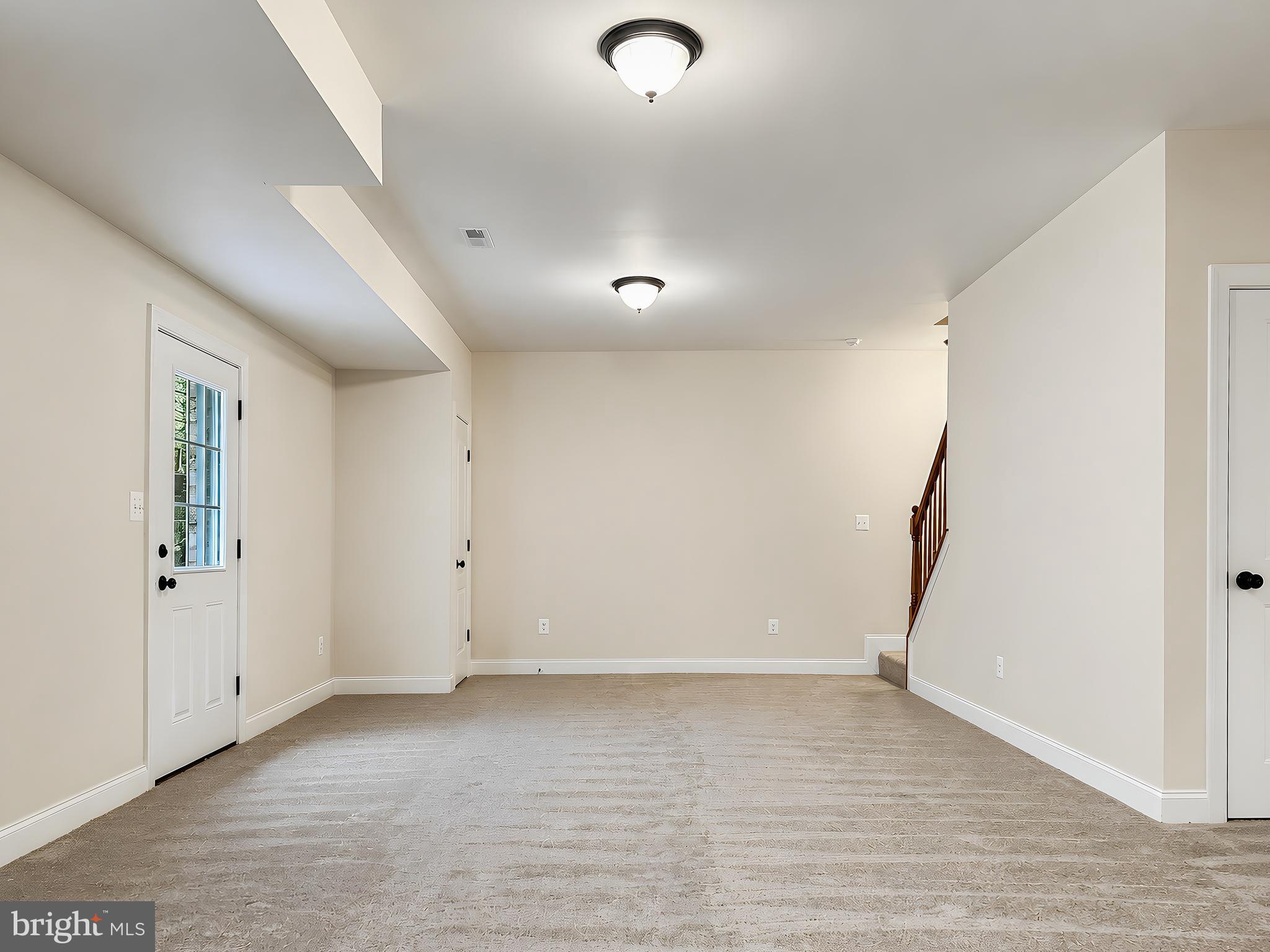 LEONARDS GRANT - Residential