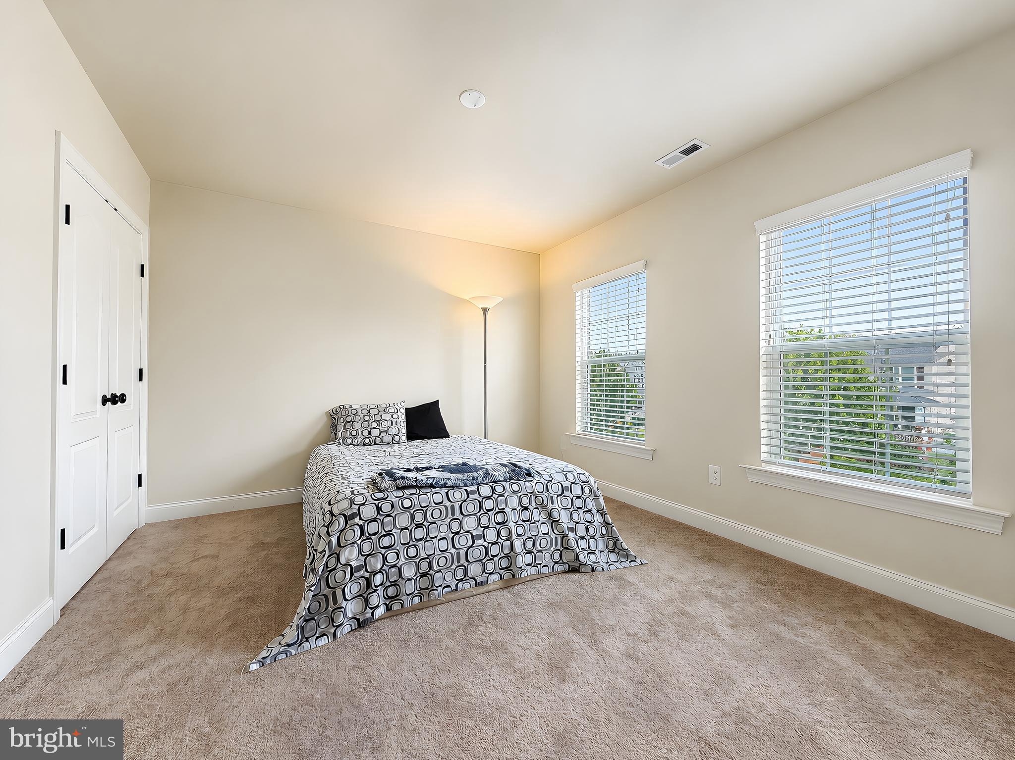 LEONARDS GRANT - Residential