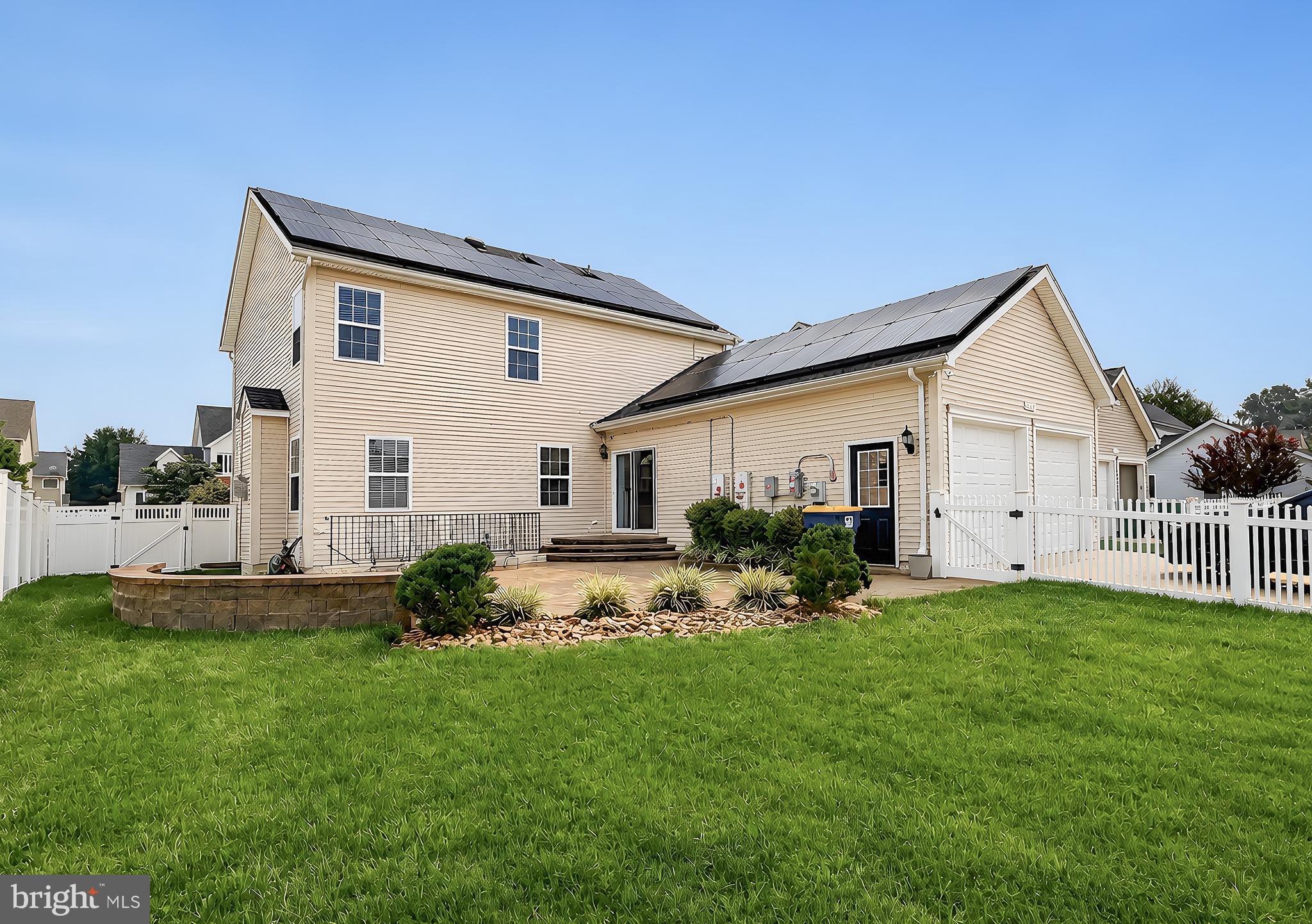 LEONARDS GRANT - Residential