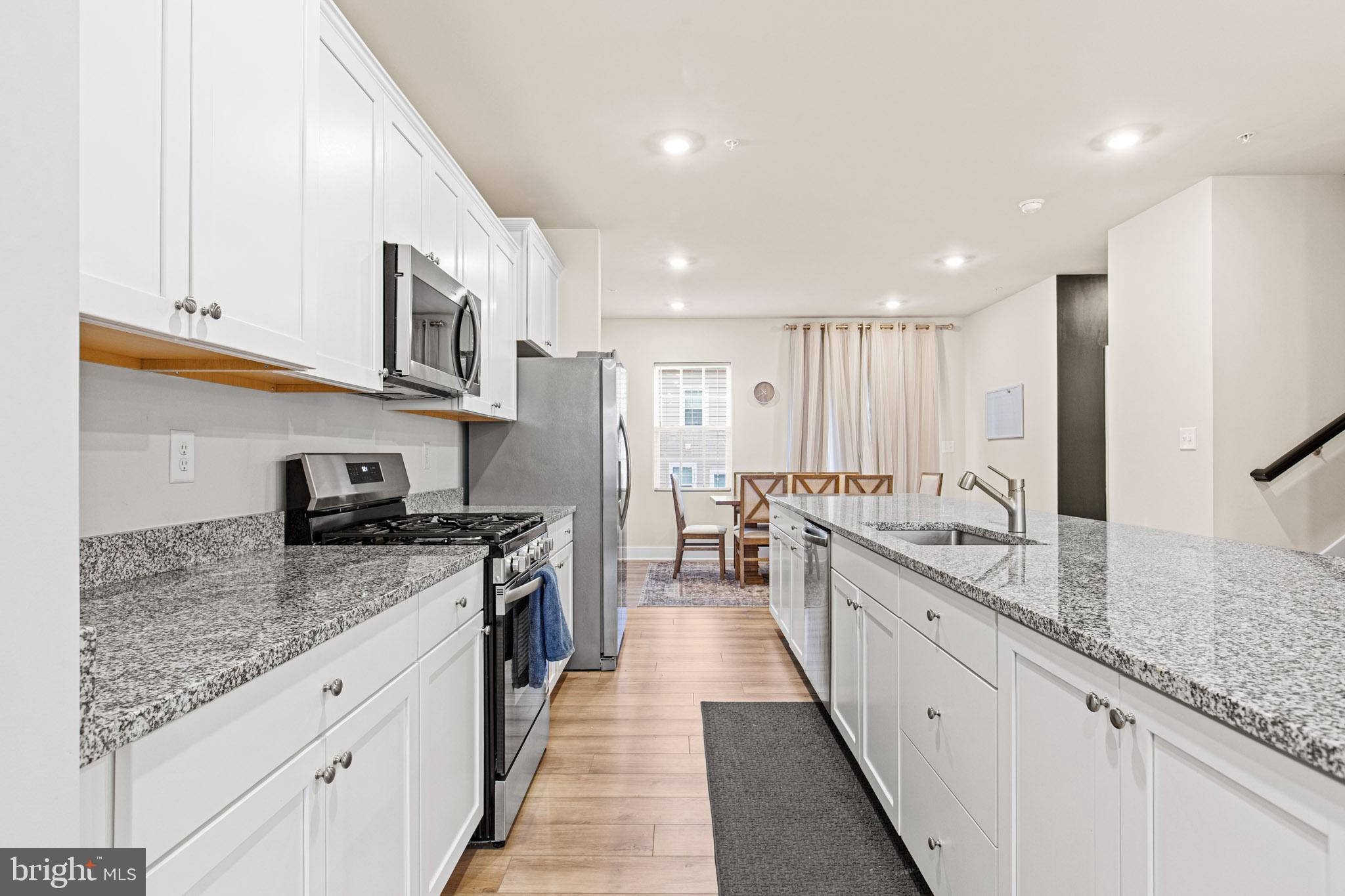 MYRTLE POINT - Residential