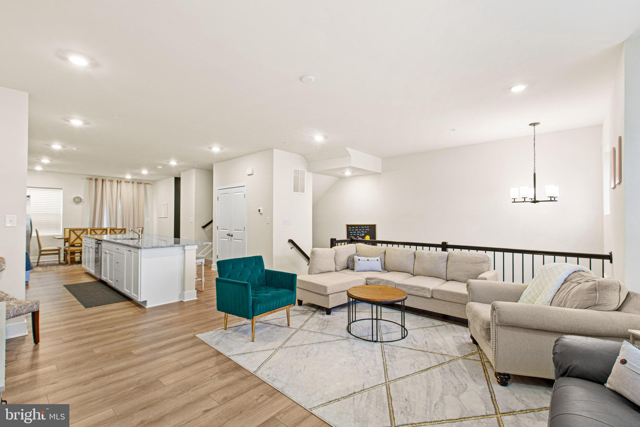 MYRTLE POINT - Residential