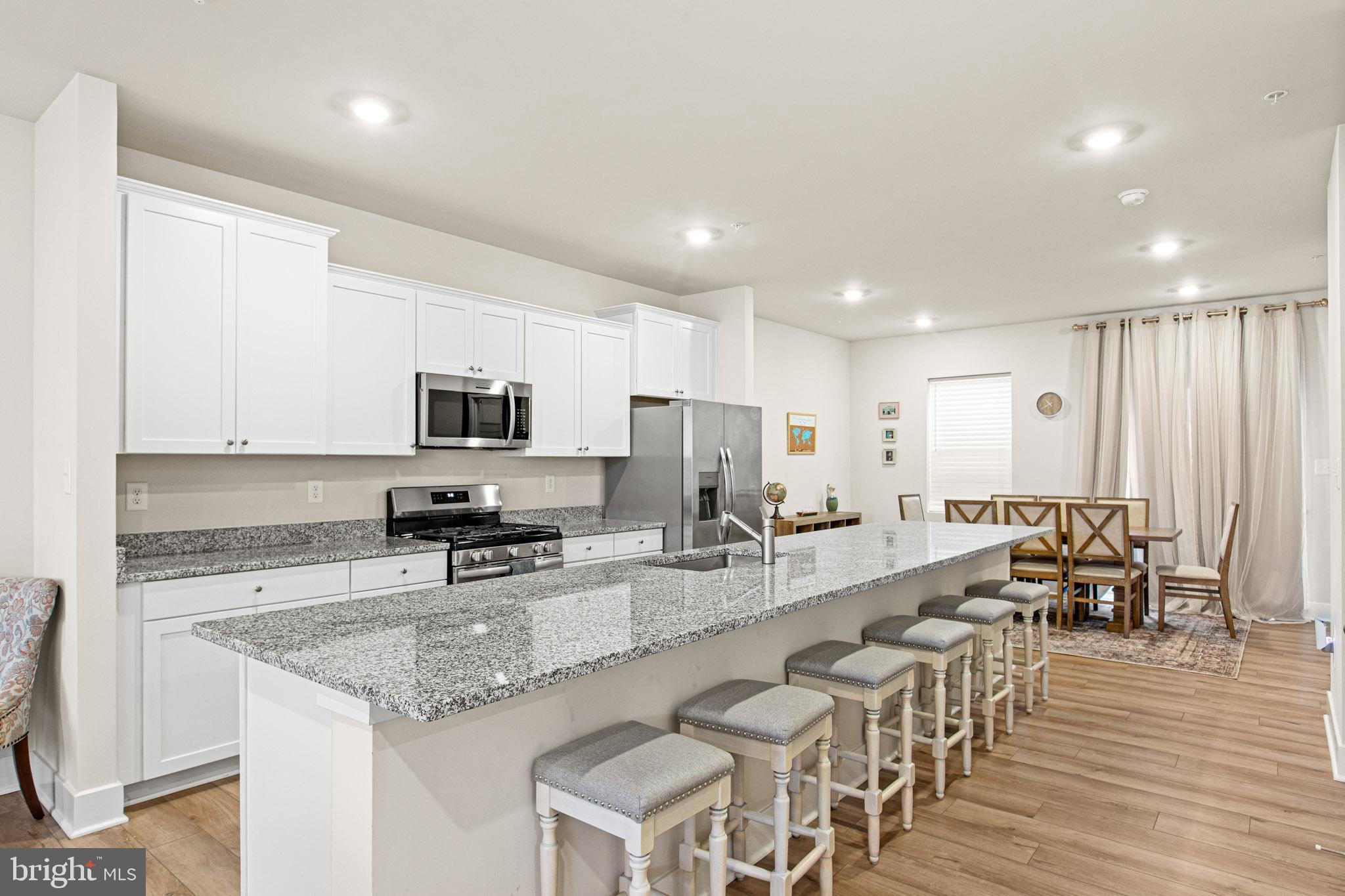 MYRTLE POINT - Residential