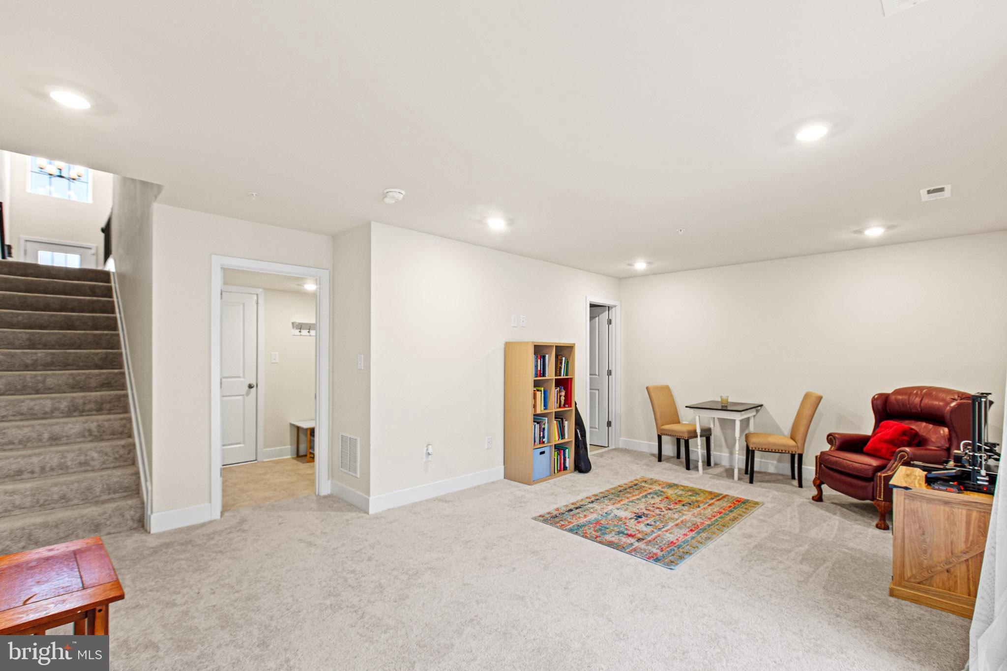 MYRTLE POINT - Residential