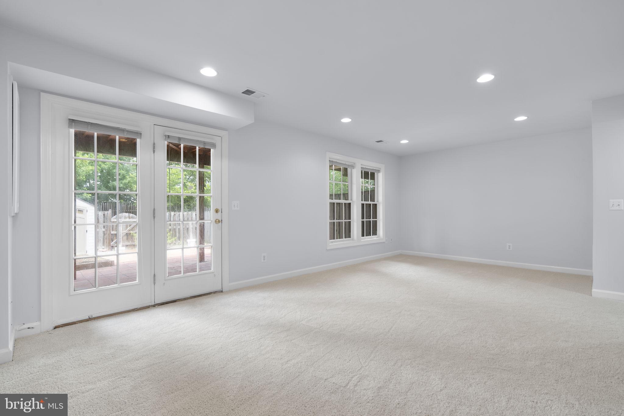 KIRKPATRICK FARMS - Residential