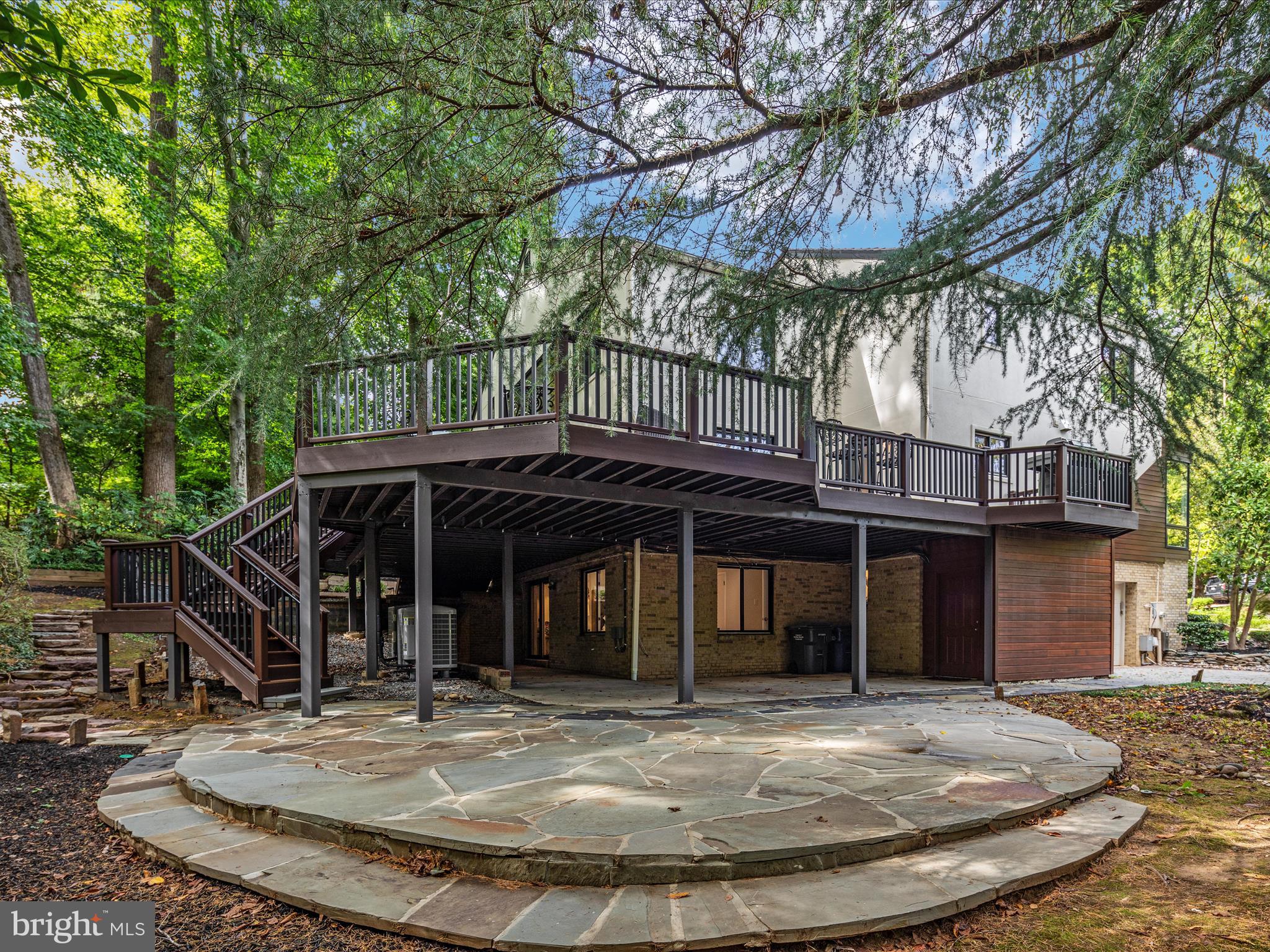 CHAIN BRIDGE HEIGHTS - Residential