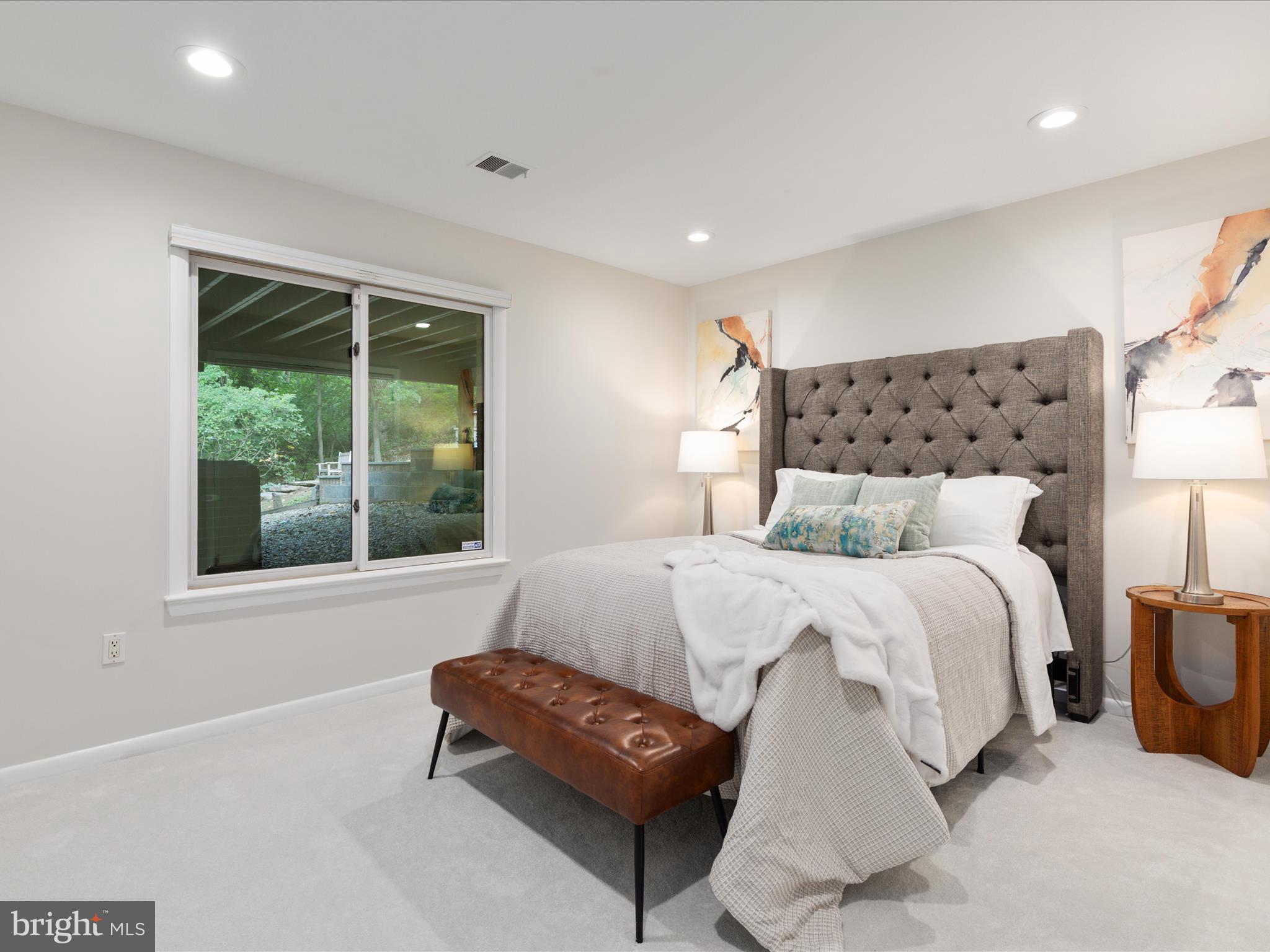 CHAIN BRIDGE HEIGHTS - Residential