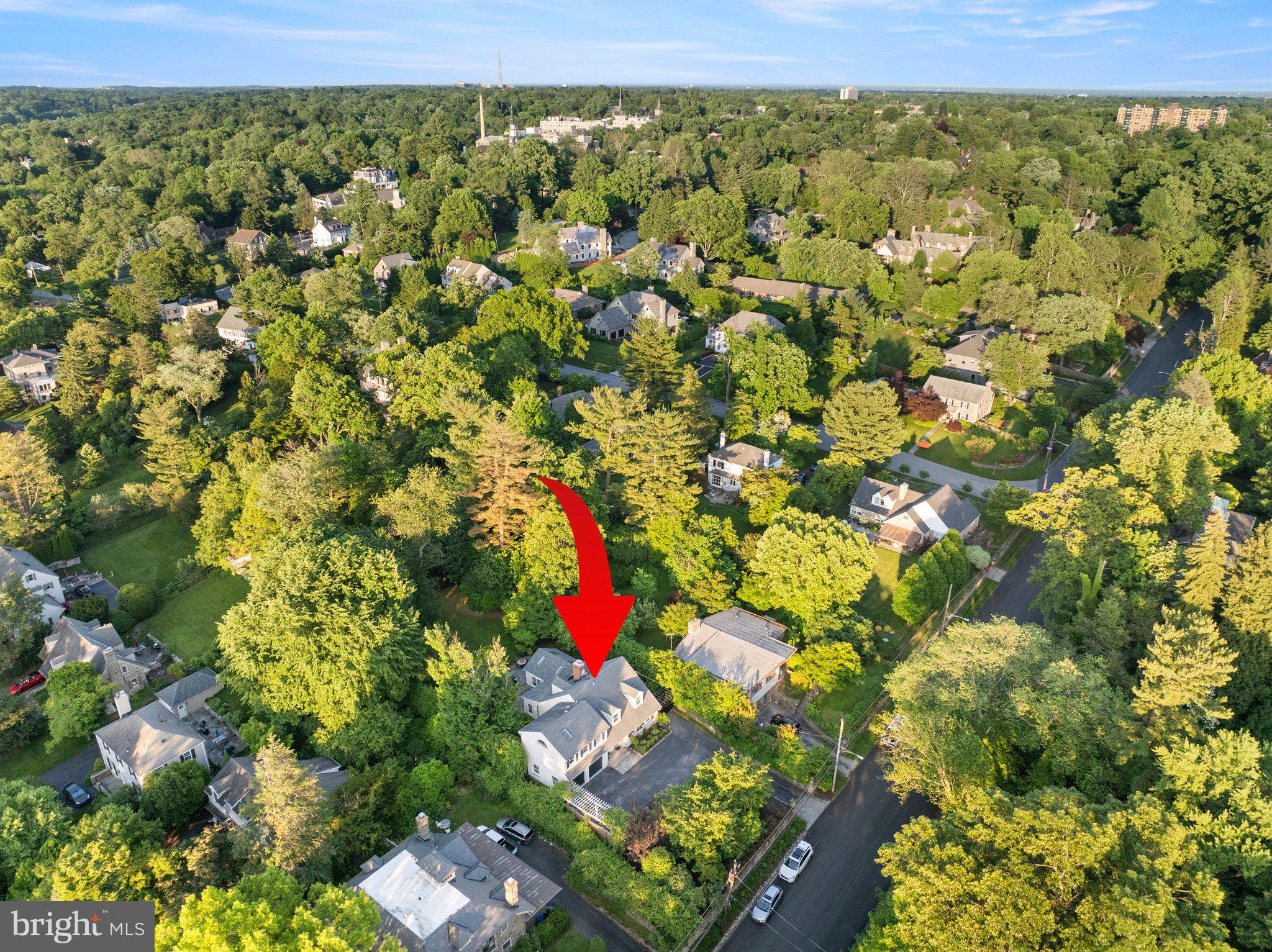 CHESTNUT HILL - Residential