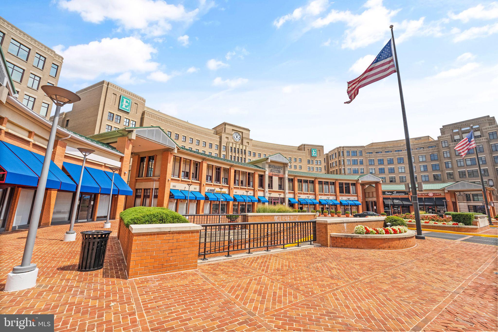 HARBOR TERRACE - Residential