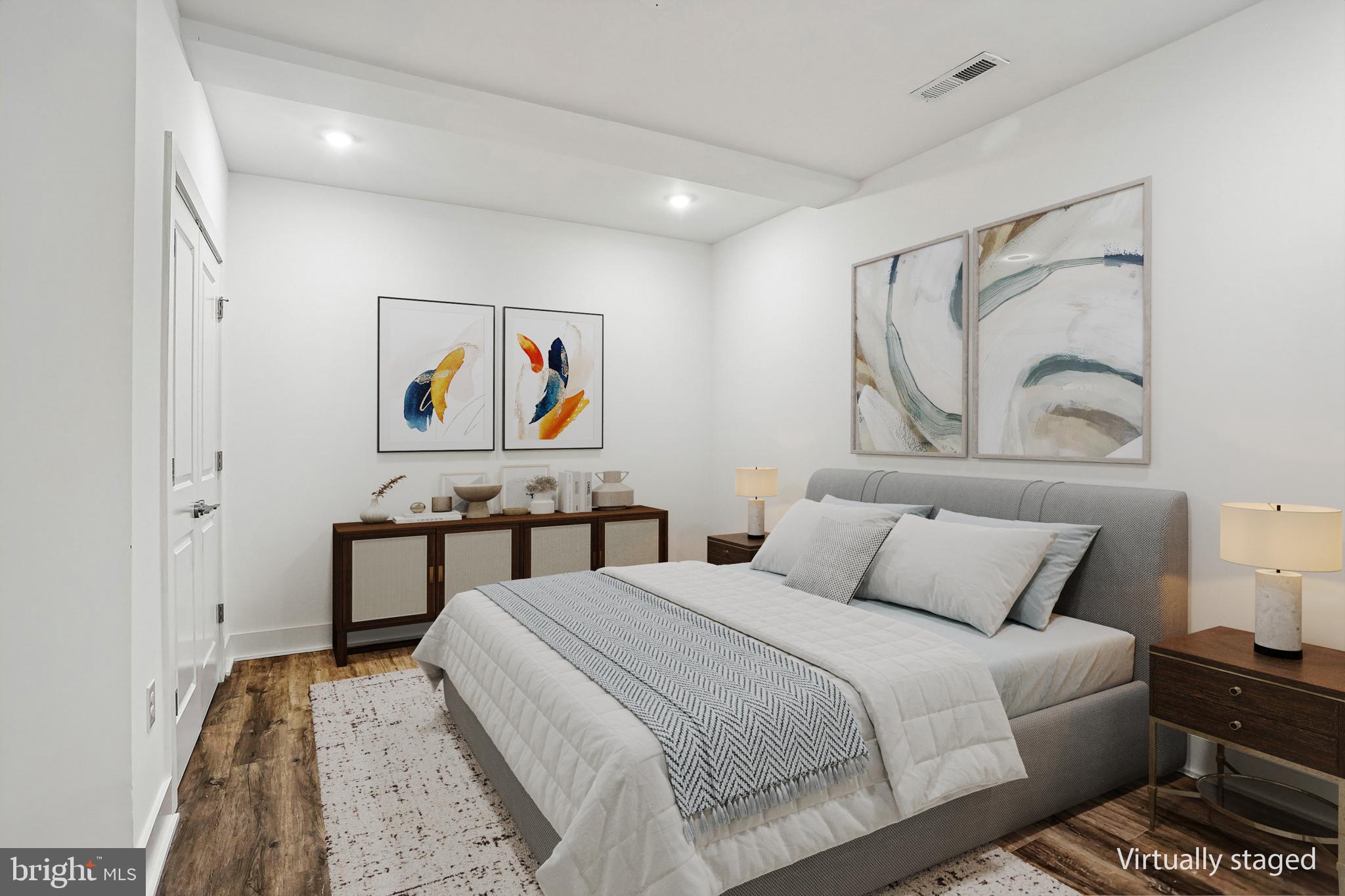 OLDE KENSINGTON - Residential