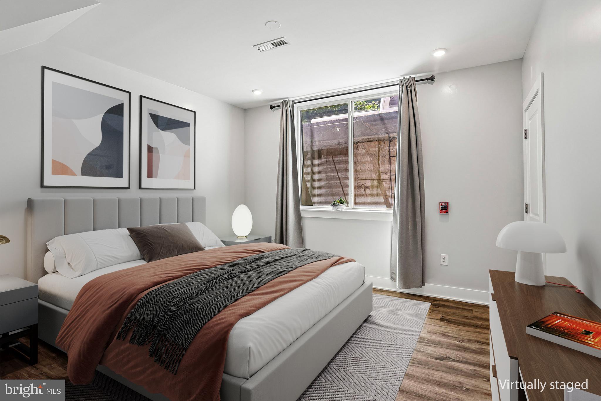 OLDE KENSINGTON - Residential