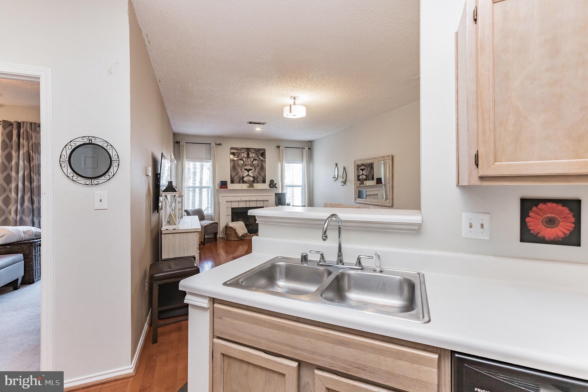STONECROFT CONDO - Residential Lease