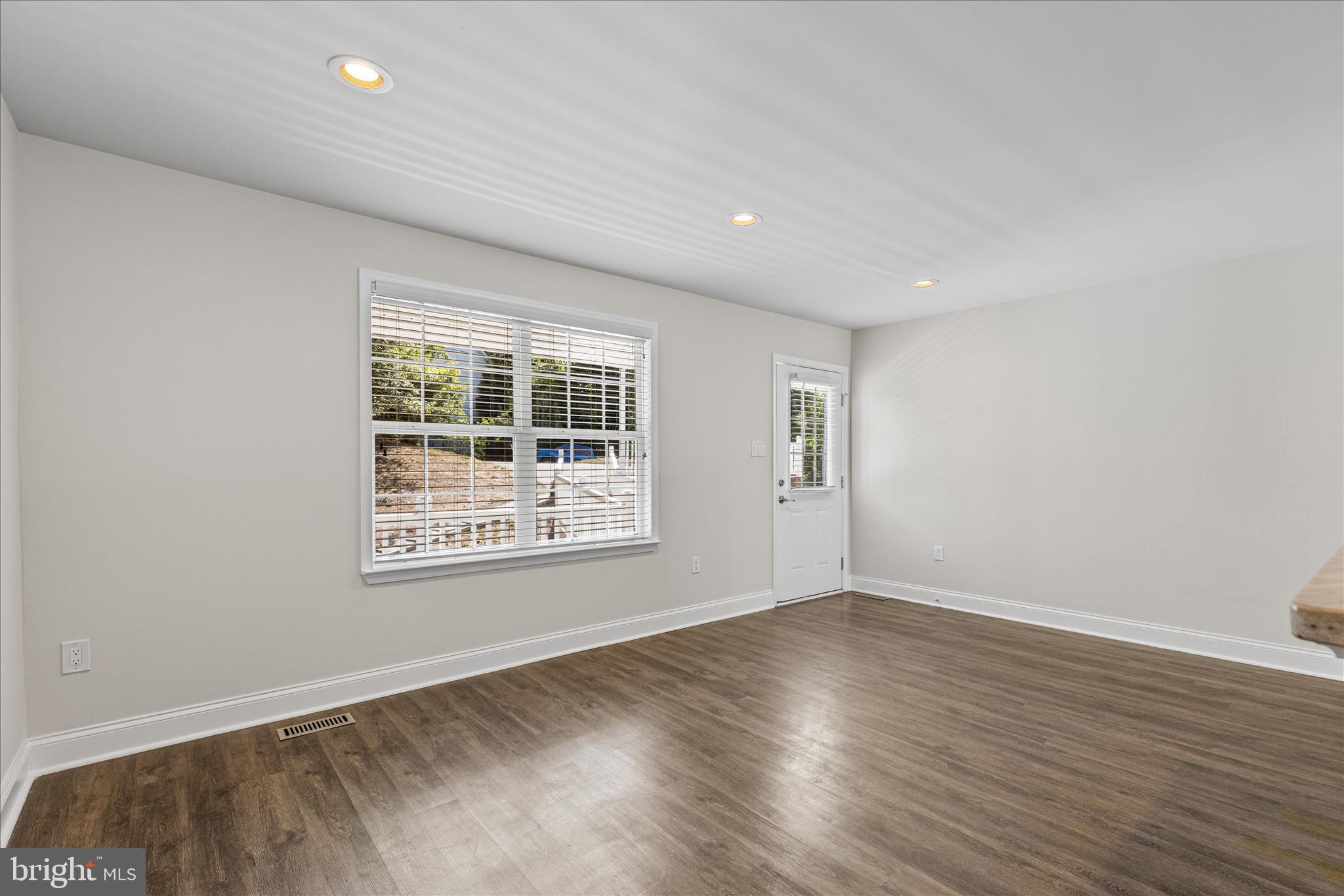 CHESAPEAKE RANCH ESTATES - Residential