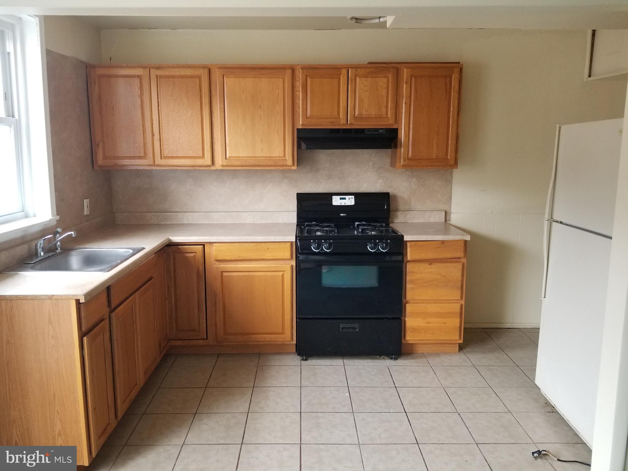 MAYFAIR (EAST) - Residential Lease