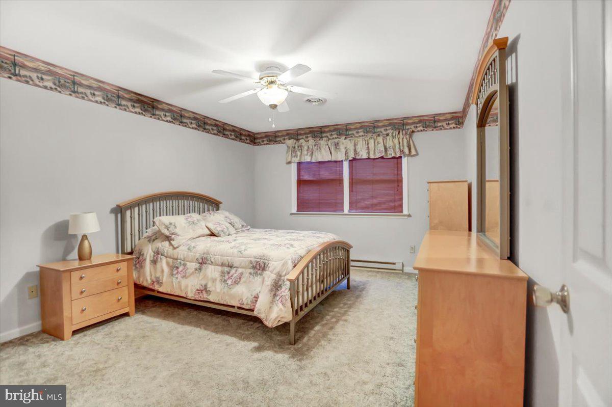 MEADOWBROOK - Residential