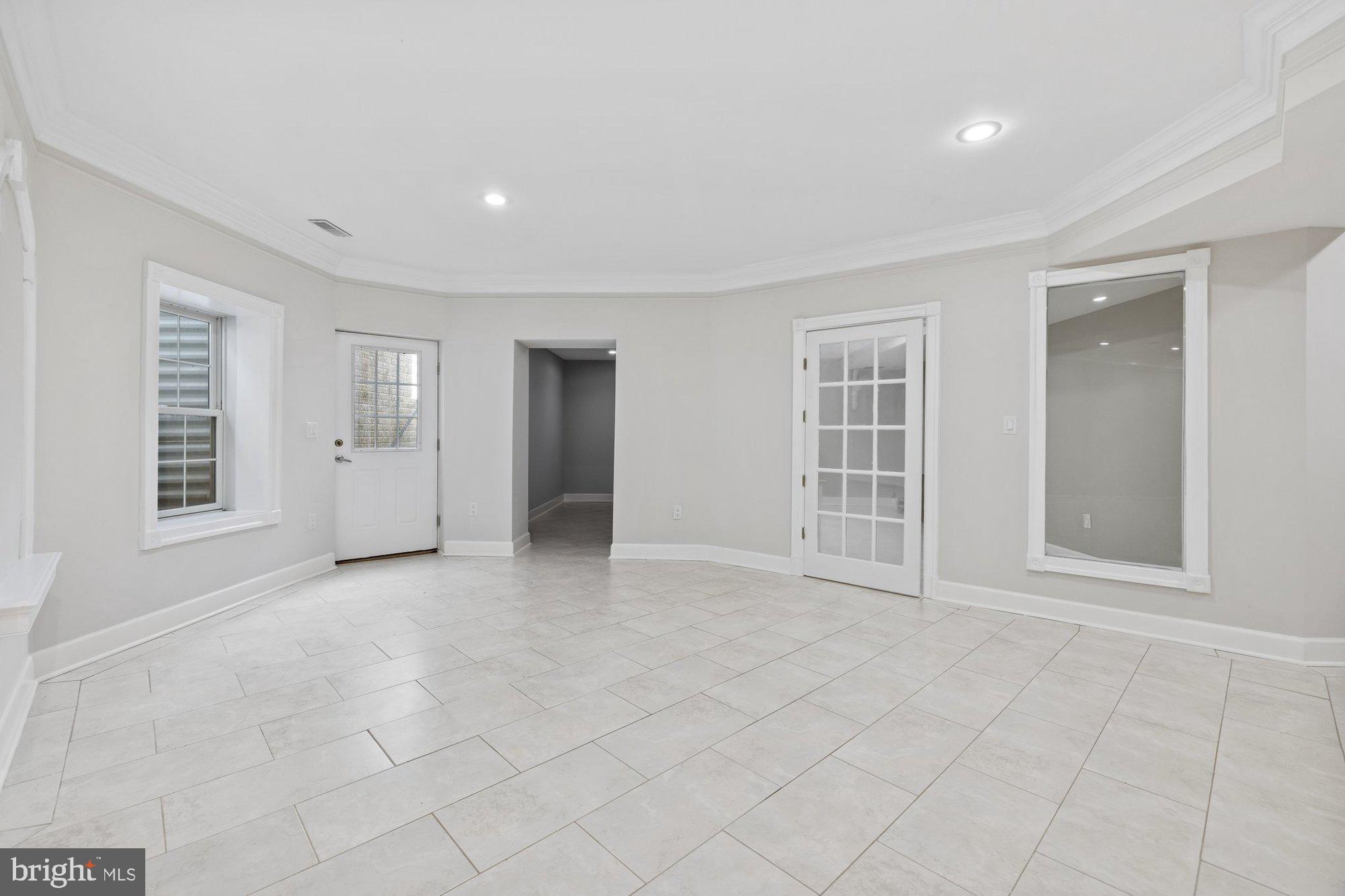 LITTLE VIENNA ESTATES - Residential