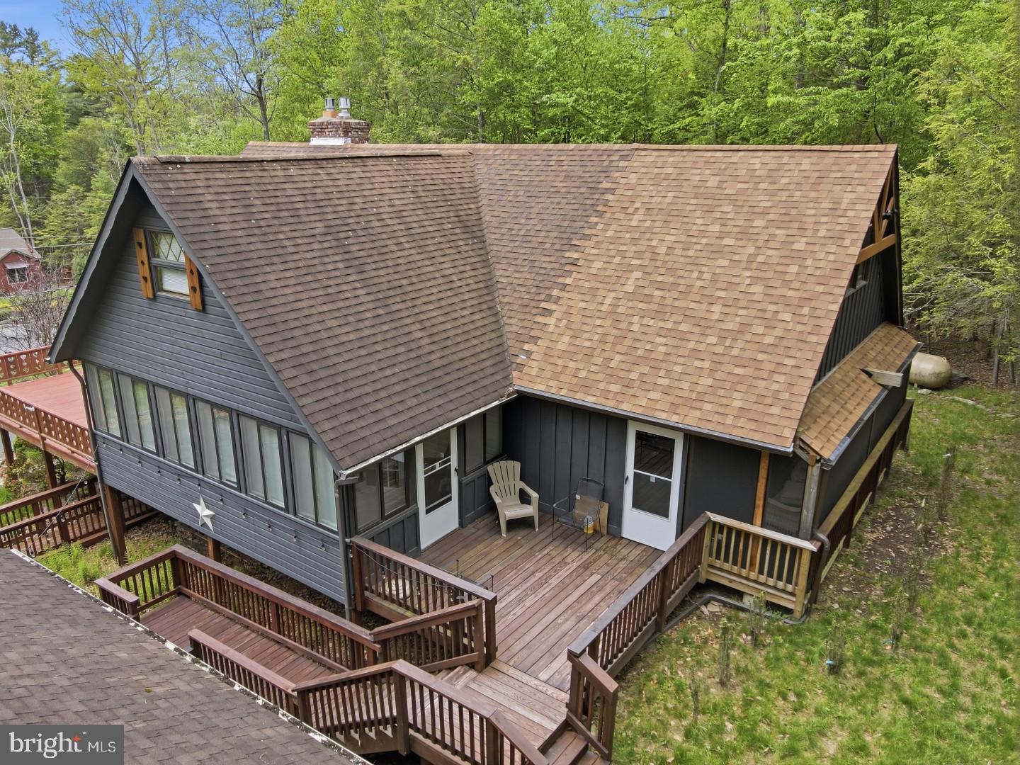 TANGLEWOOD LAKES - Residential