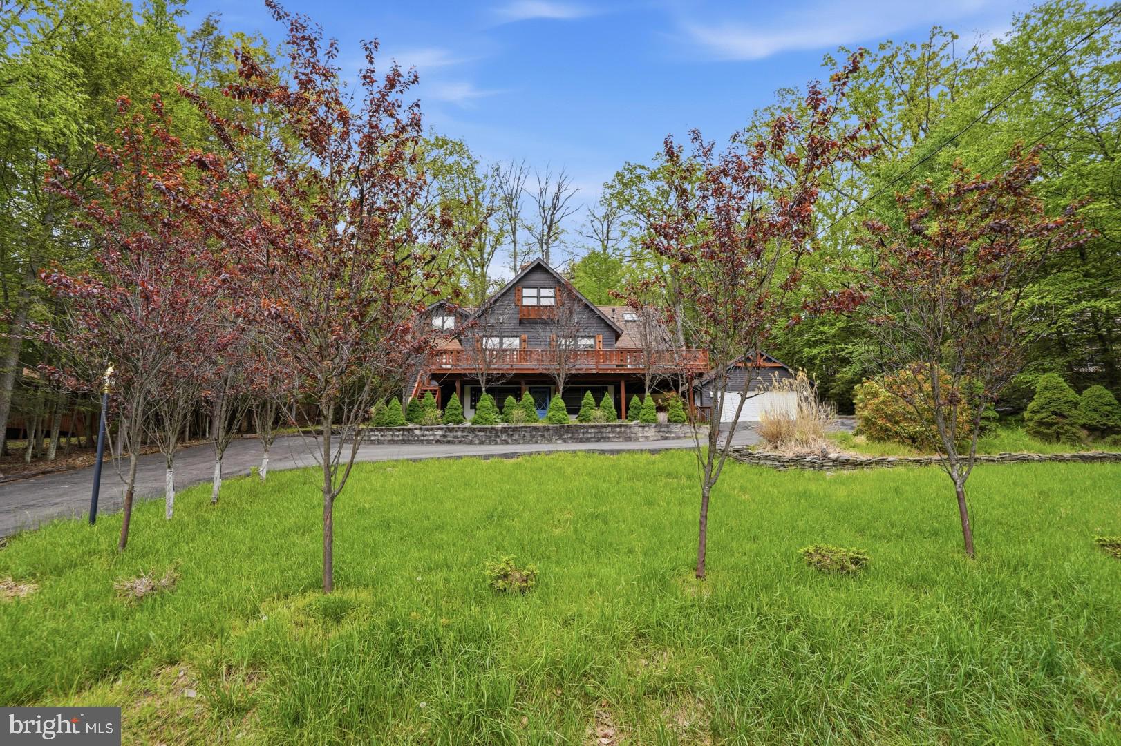 TANGLEWOOD LAKES - Residential
