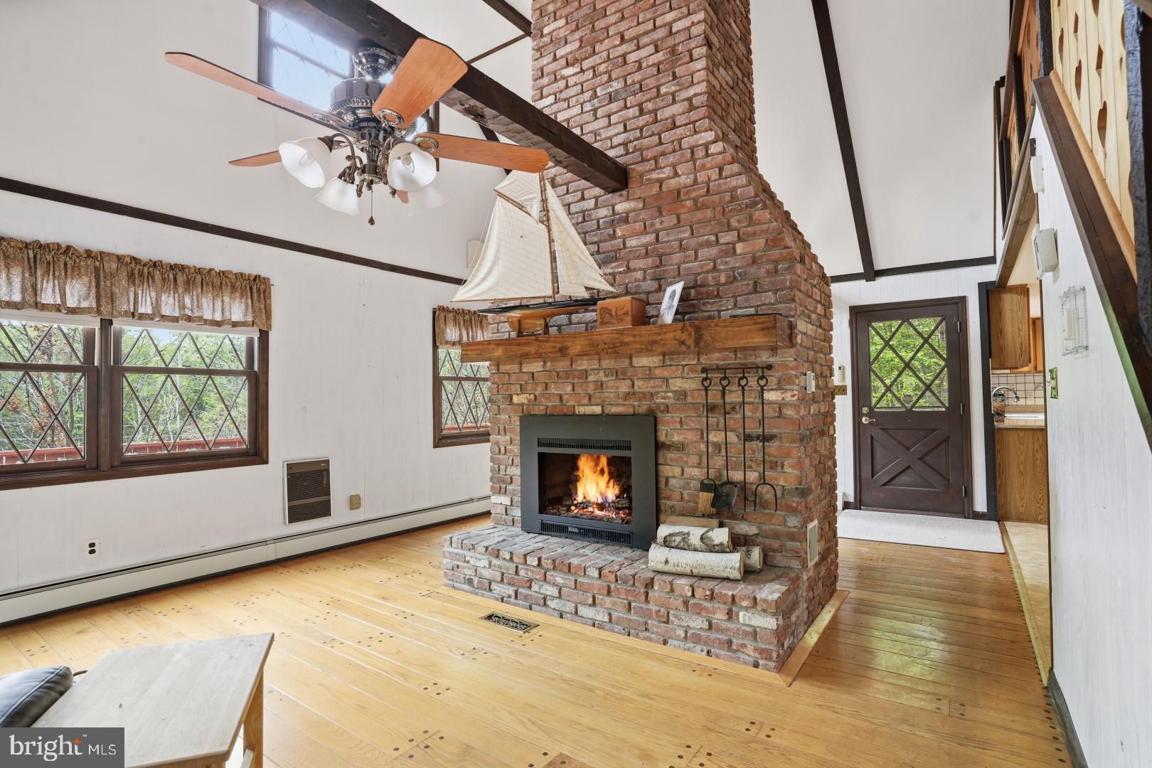 TANGLEWOOD LAKES - Residential