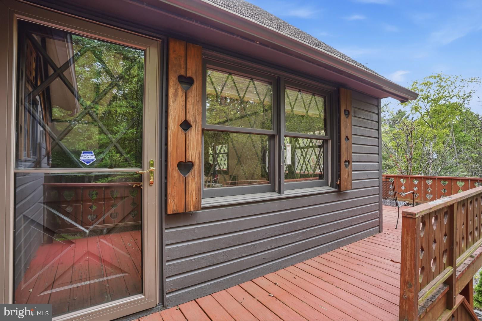 TANGLEWOOD LAKES - Residential