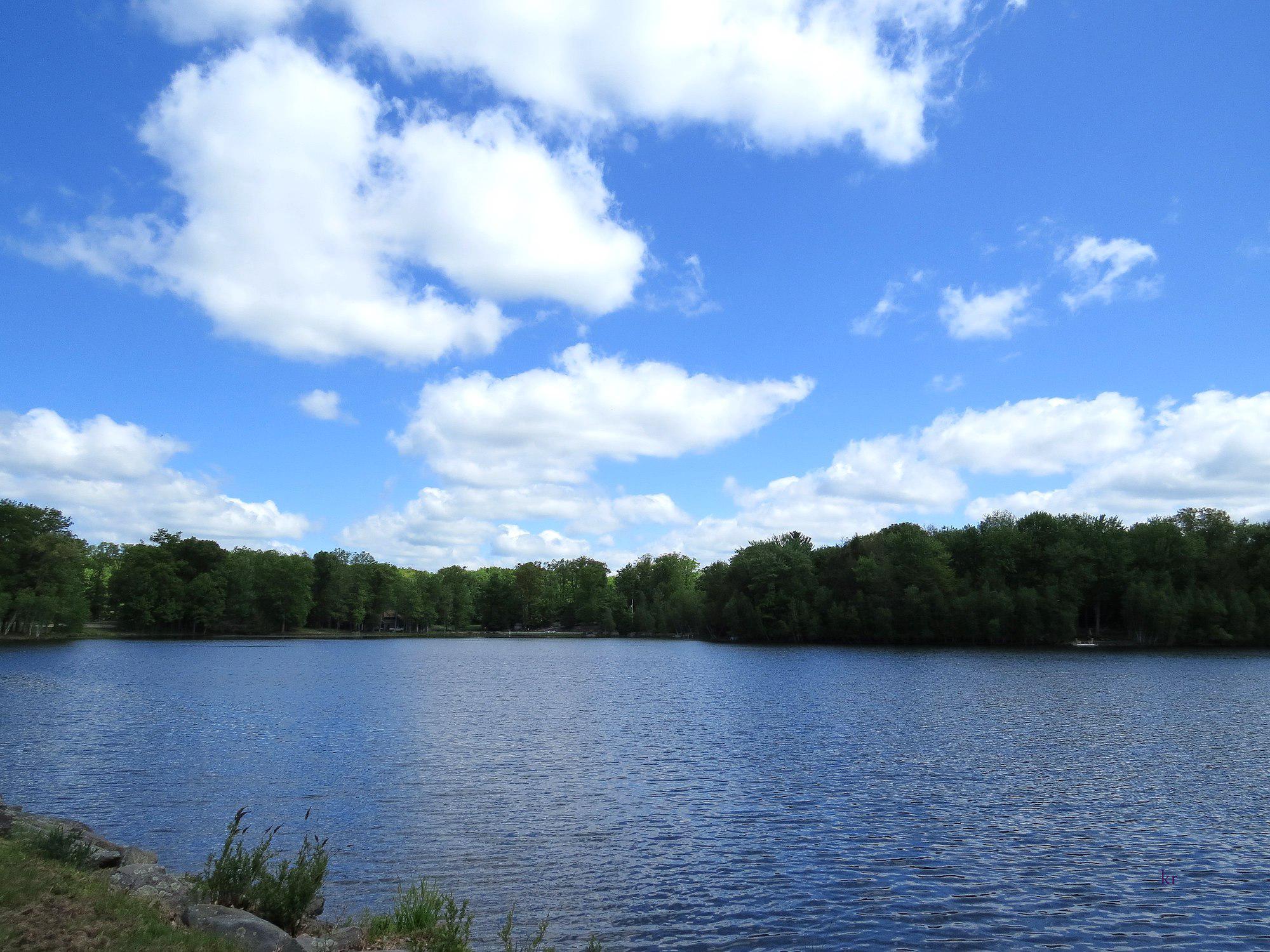TANGLEWOOD LAKES - Residential