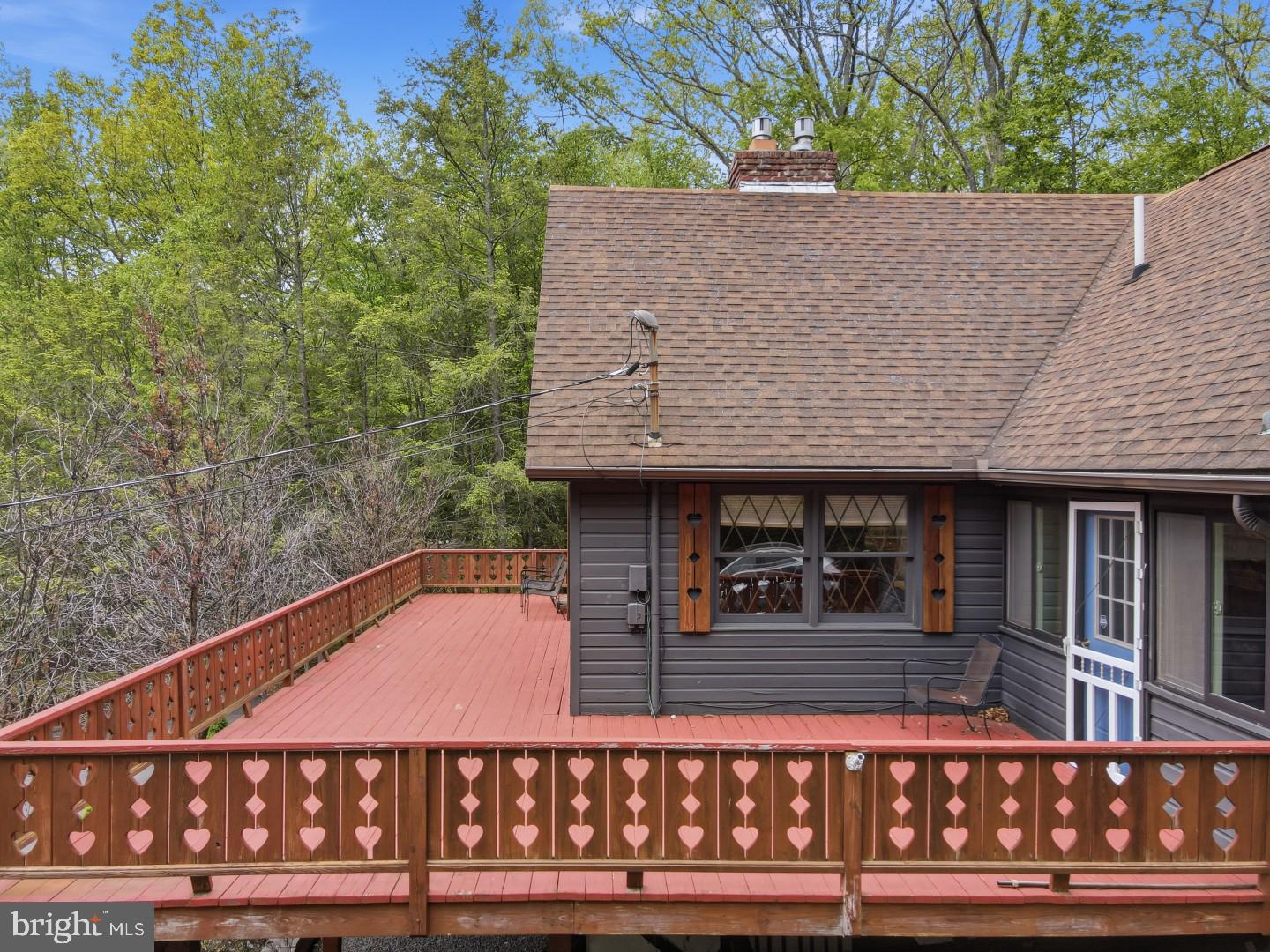 TANGLEWOOD LAKES - Residential