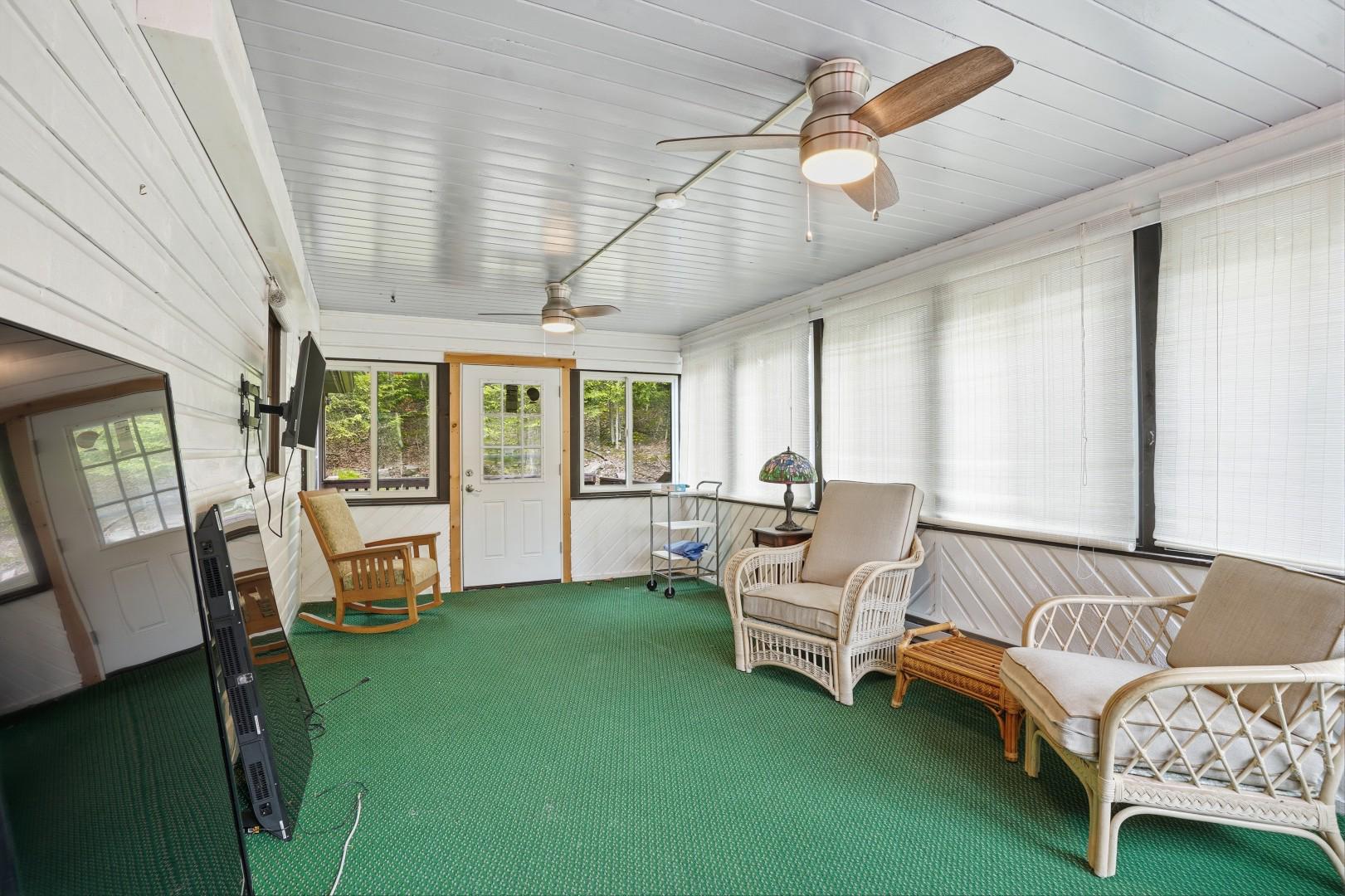 TANGLEWOOD LAKES - Residential