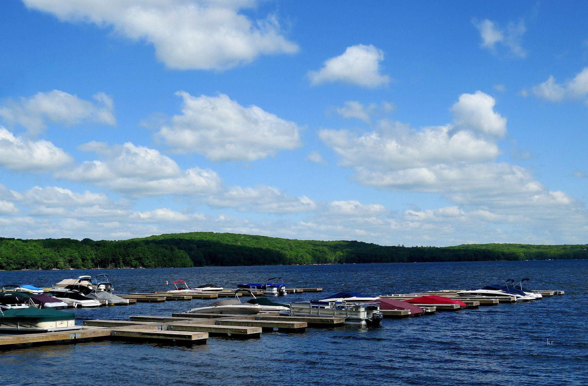 TANGLEWOOD LAKES - Residential